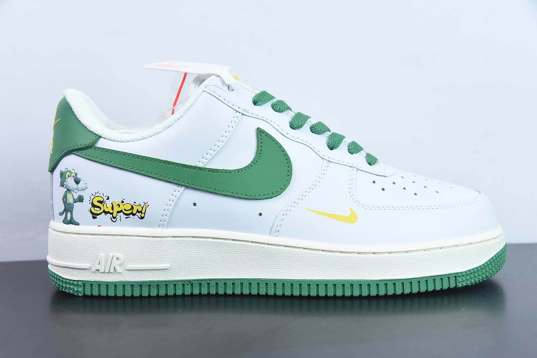 耐克NIke Air Force 1 '07 Low “Super PUMA联名--米白碧玉”空军一号低帮休闲板鞋纯原版本 货号：BS9055-721 