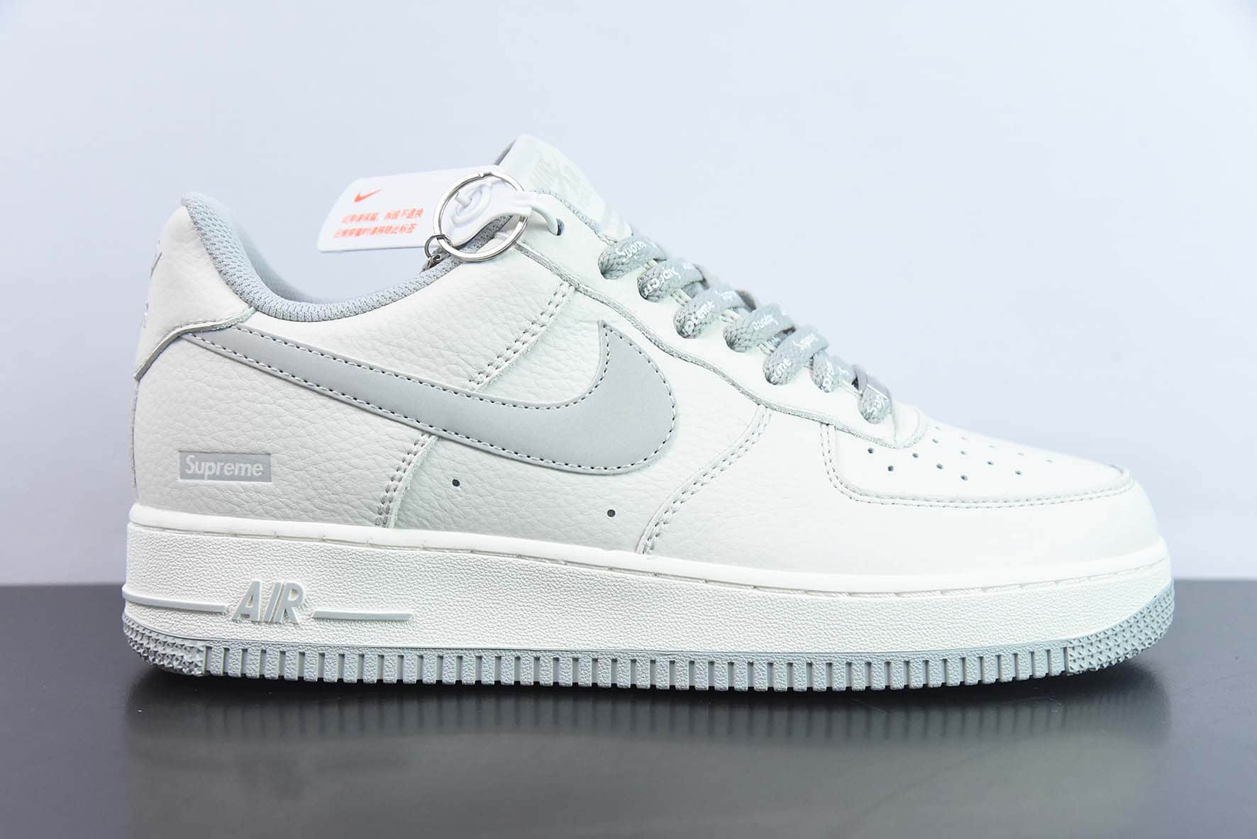 耐克Nike Air Force 1 Low supreme联名白灰空军一号低帮休闲板鞋纯原版本 货号：SU0220-007