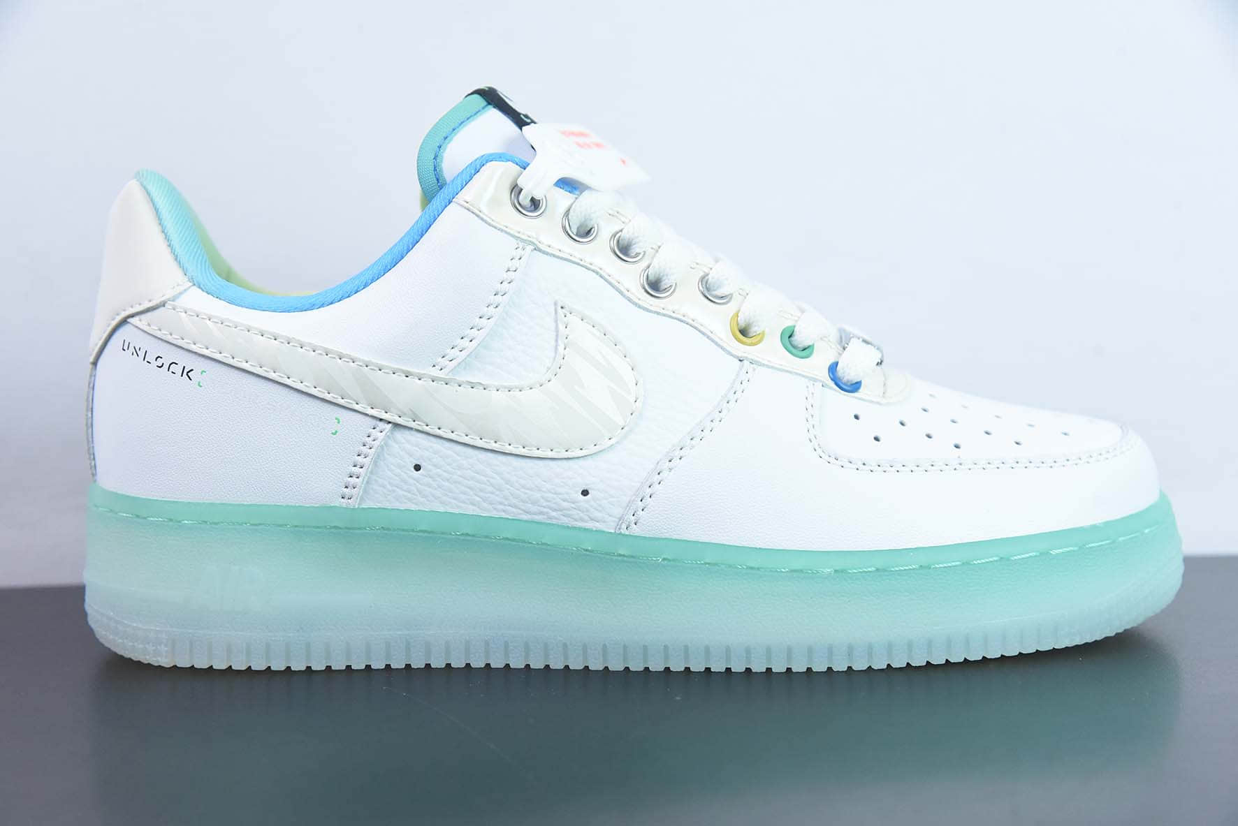 耐克Nike Air Force 1 Low Unlock YOUR SPACE 创意空间主题空军一号低帮运动休闲板鞋纯原版本 货号：FJ7066-114