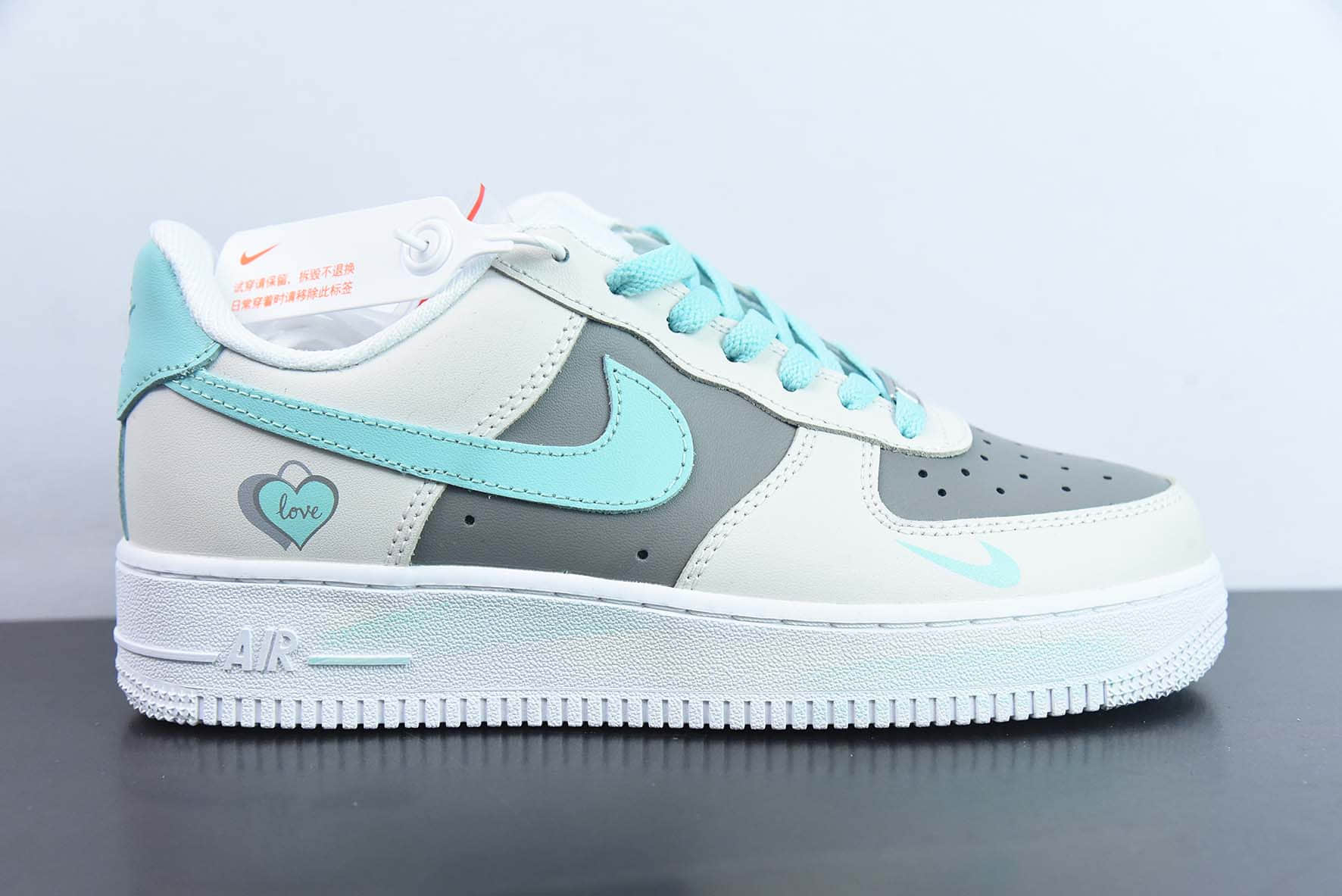 耐克Nike Air Force 1 灰蓝爱心空军一号低帮运动休闲板鞋纯原版本 货号：DD8959-100