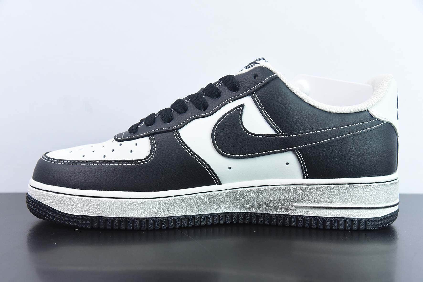 耐克Nike Air Force 1 Low '07 “做旧黑”空军一号低帮休闲板鞋纯原版本 货号：DB3301-088