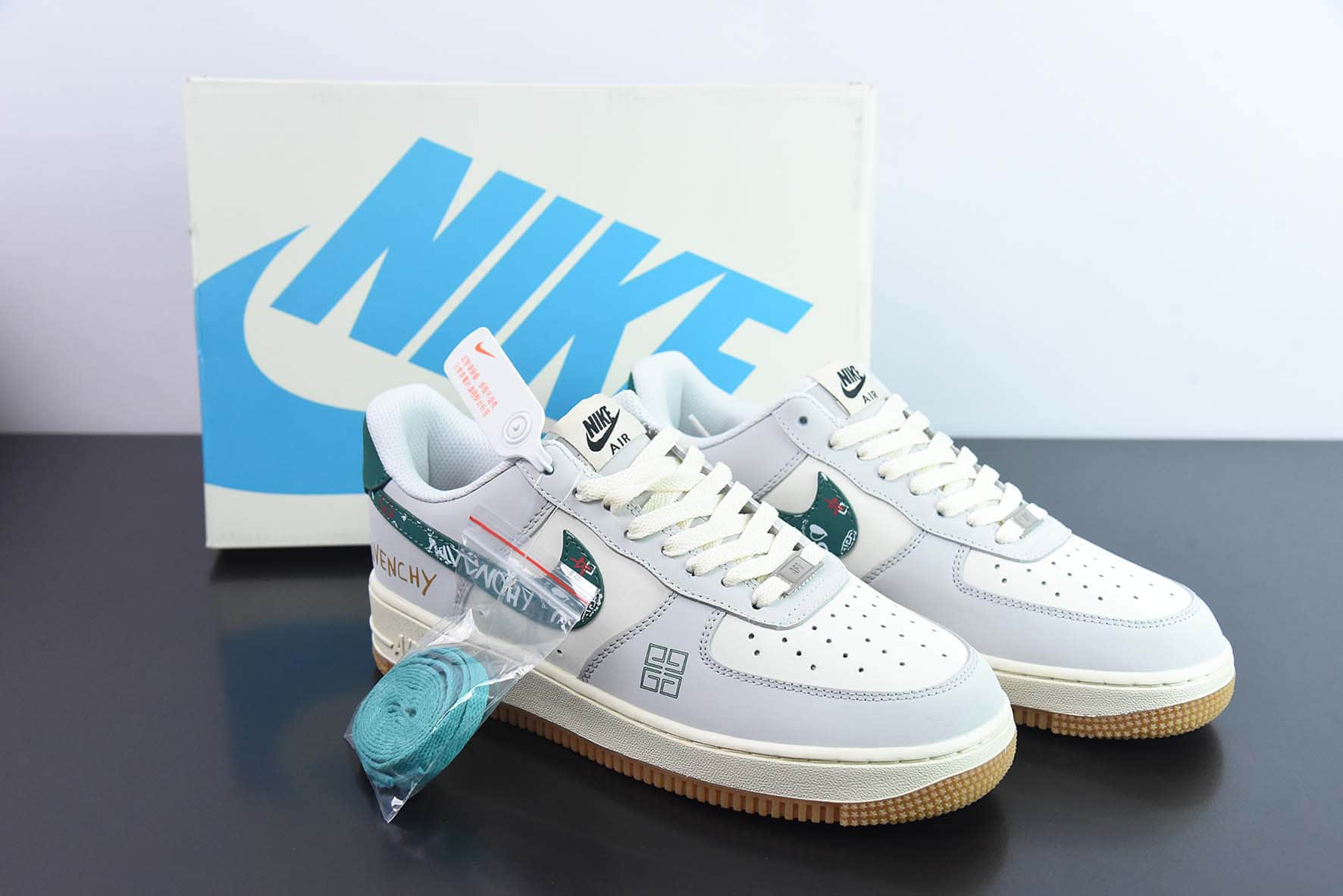 耐克Nike Air Force 1'07 Low 纪梵希联名白绿空军一号低帮休闲板鞋纯原版本 货号：BS9055-813　