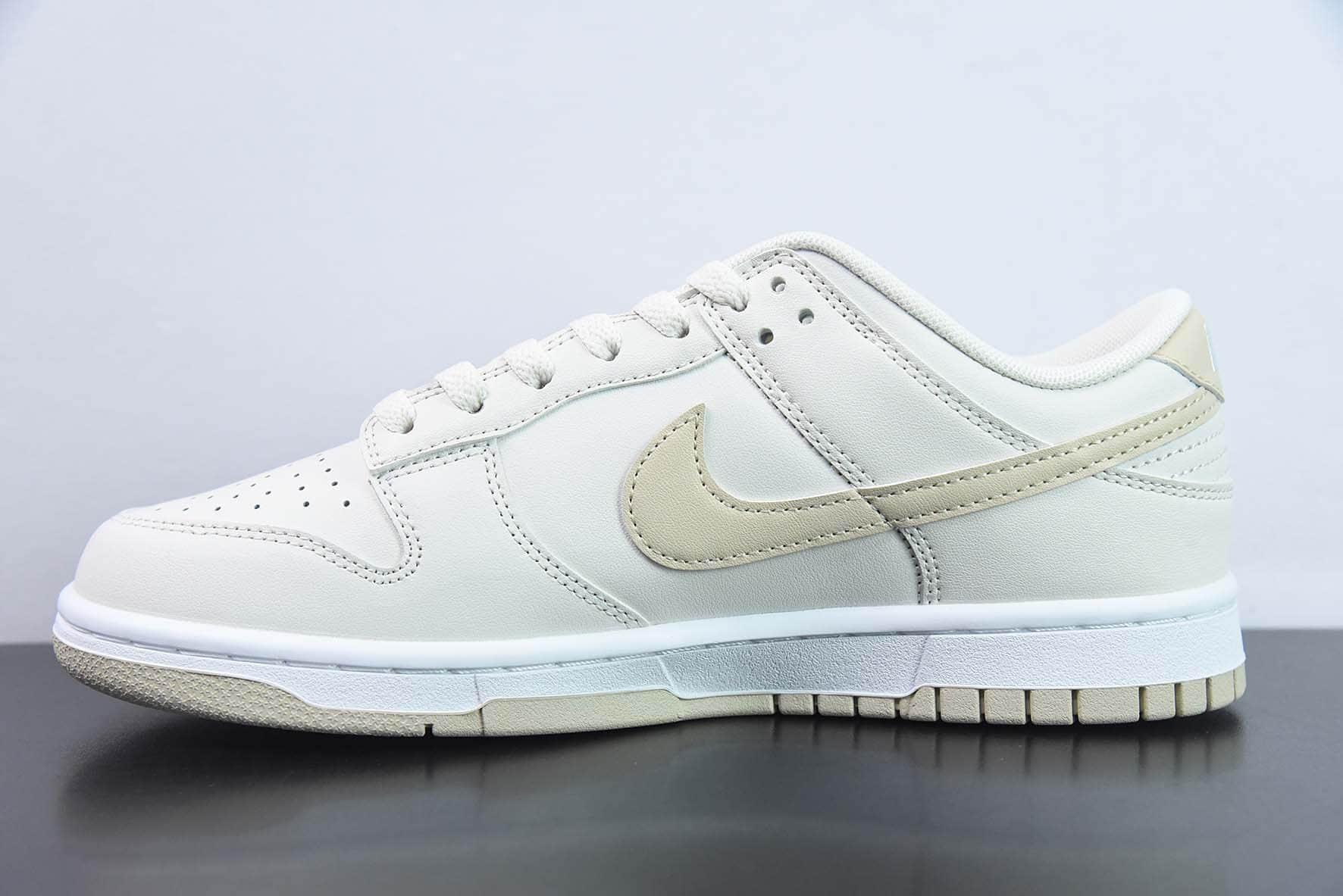 耐克Nike SB Dunk Low Sanddrift 白金SB低帮休闲滑板鞋纯原版本 货号：DV0831-003