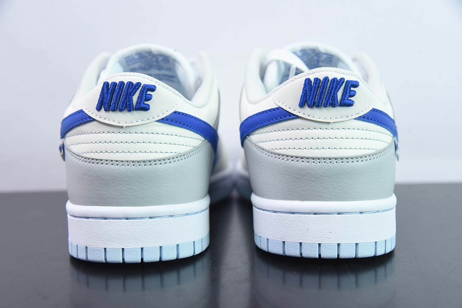 耐克Nike Dunk Low “Ivory Hyper Royal” 海盐蓝SB低帮休闲滑板鞋纯原版本 货号：FB1843-141