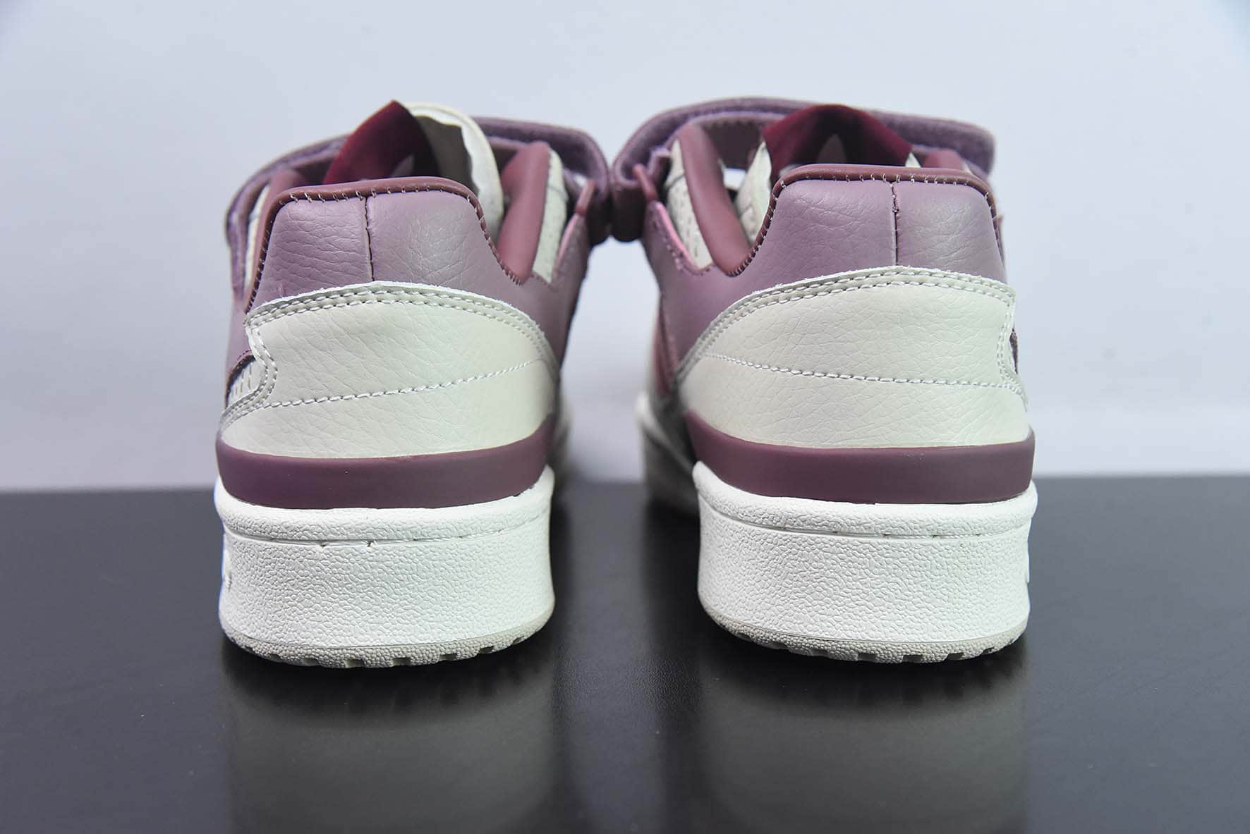 阿迪达斯Adidas Originals Forum 84 Low脏粉米白低帮百搭潮流休闲运动板鞋纯原版本 货号：HQ6941