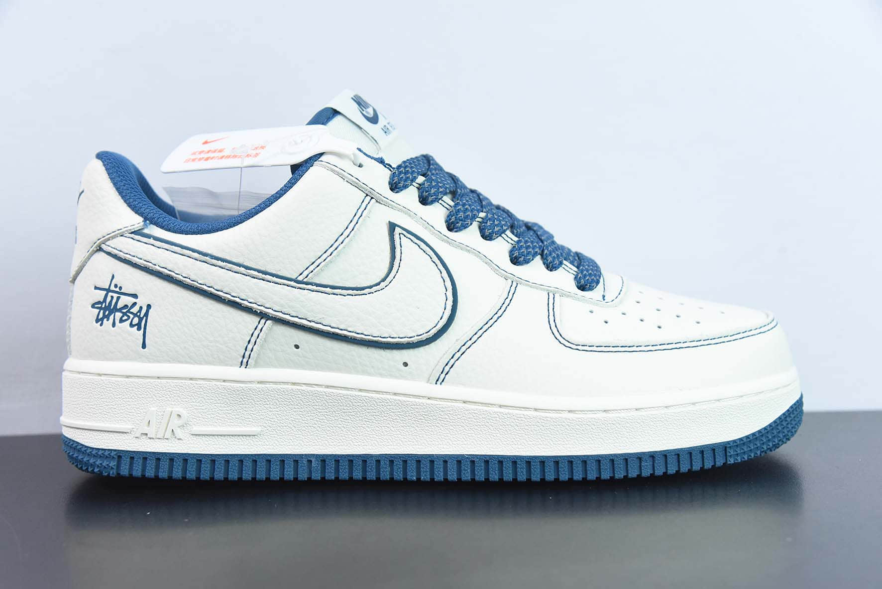 耐克Nike Air Force 1 Low 斯图西联名炫蓝3M反光空军一号低帮休闲板鞋纯原版本 货号：UN1635-333