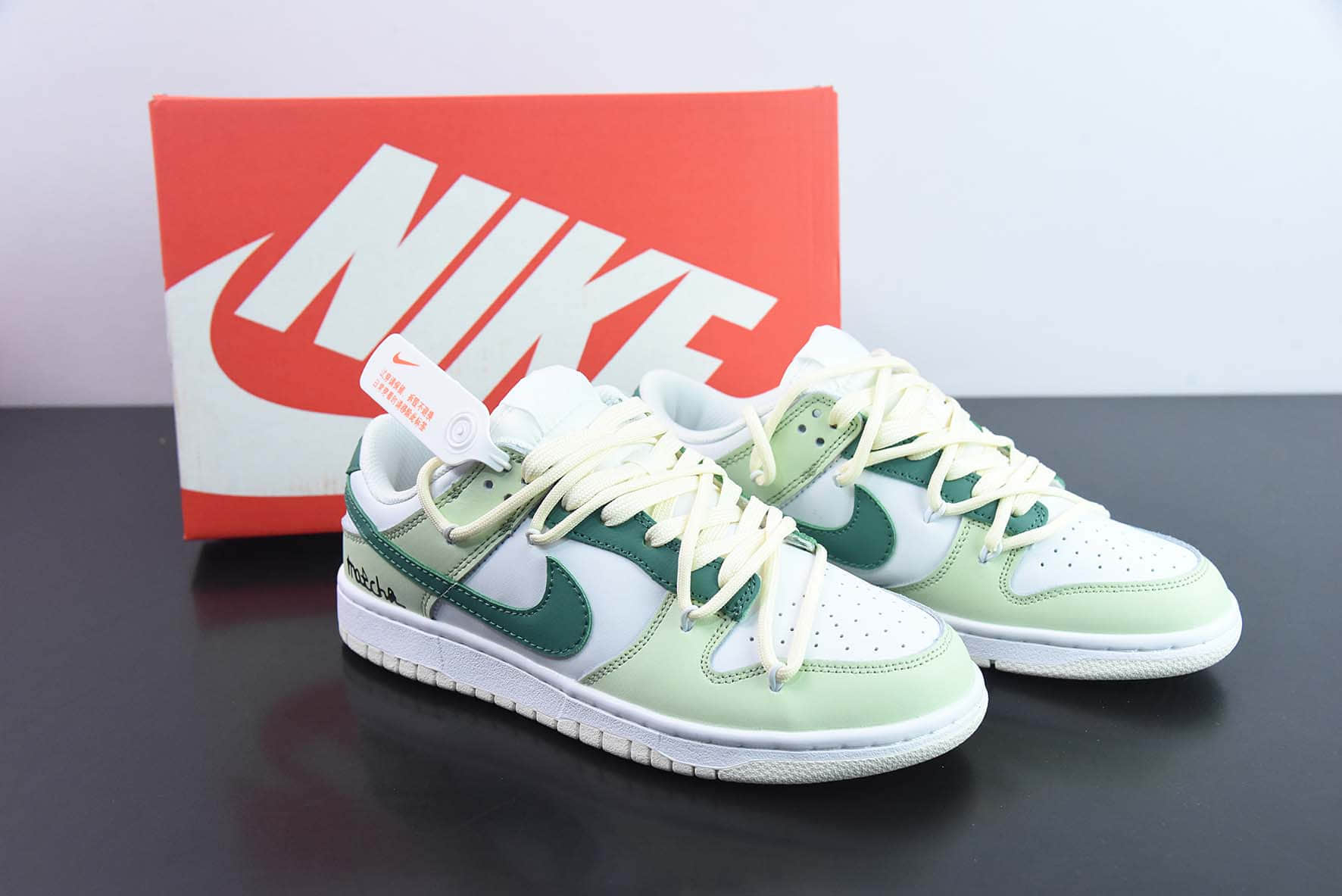 耐克Nike SB Dunk Low 白绿定制绑带扣篮系列复古低帮休闲运动滑板板鞋纯原版本 货号：DD1503-121