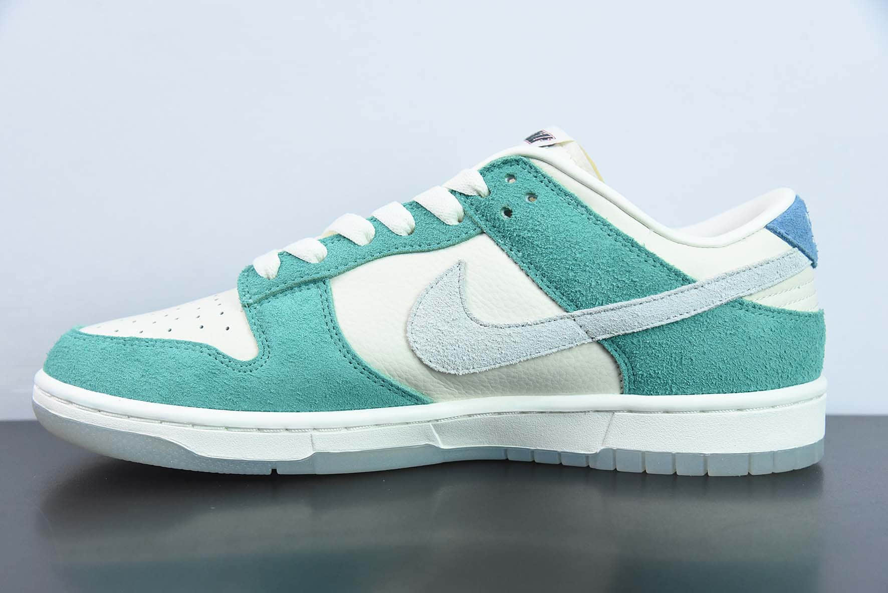 耐克Nike Kasina x NK Dunk Low  80s Bus  白薄荷绿冰蓝底高速韩国限定泫雅同款80年代巴士低帮运动休闲滑板鞋纯原版本 货号：CZ6501-101