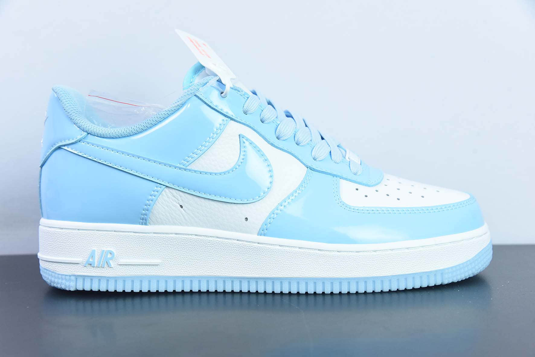 耐克Nike Air Force 1 Low 北卡蓝空军一号低帮运动休闲板鞋纯原版本 货号：HP3656-533 