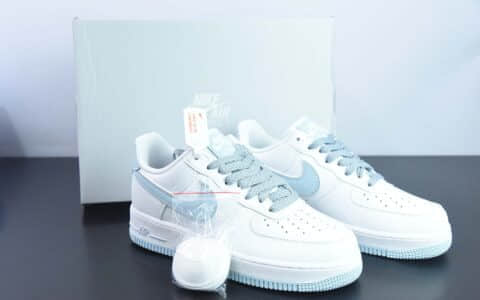 耐克Nike Air Force 1 Low白蓝满天星空军一号低帮休闲板鞋纯原版本 货号：AQ2566-201