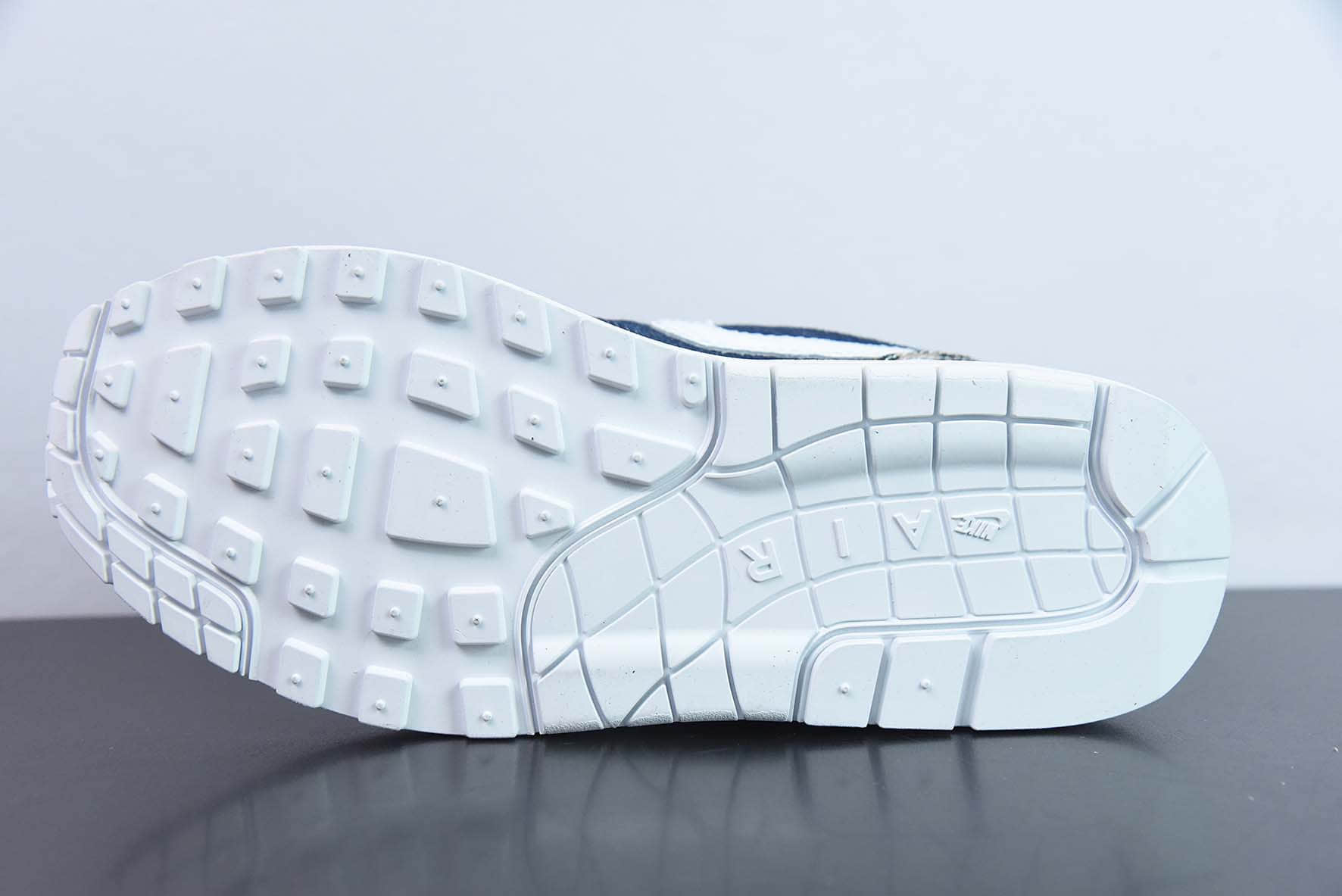 耐克Nike Air Max 1 PremiumDenim Leopard初代水洗深蓝色牛仔布动物复古气垫百搭休闲运动慢跑鞋纯原版本 货号：FJ4452-432