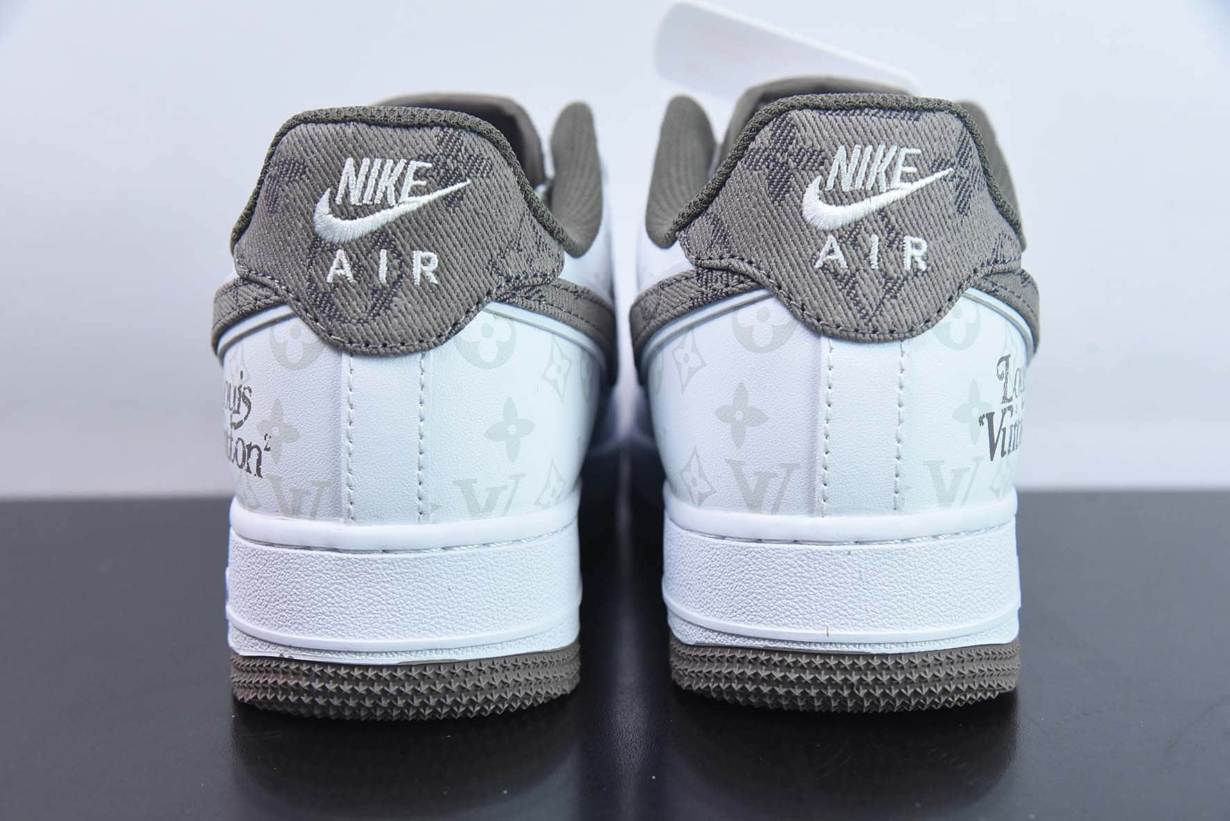 耐克NIke Air Force 1 '07 Low “LV联名暗夜精灵--深灰牛仔”空军一号低帮休闲板鞋纯原版本 货号：CV0670-300