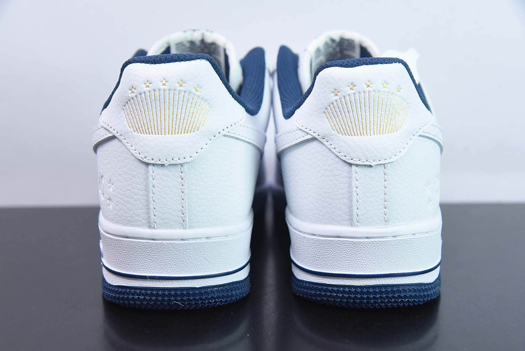 耐克Nike Air Force 1‘07 Low 深蓝小勾 40周年星星空军一号低帮休闲板鞋纯原版本 货号：DD1225-006