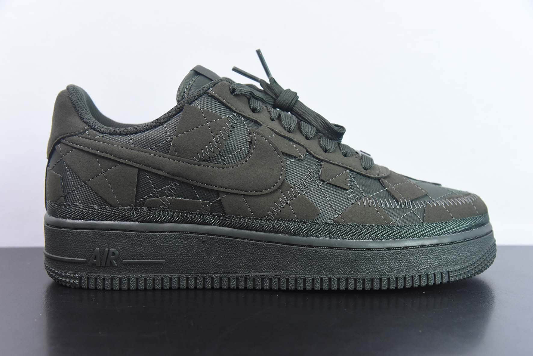 耐克Nike Billie Eilish x Nike Air Force1碧梨联名黑色空军低帮休闲板鞋纯原版本 货号：DQ4137-300