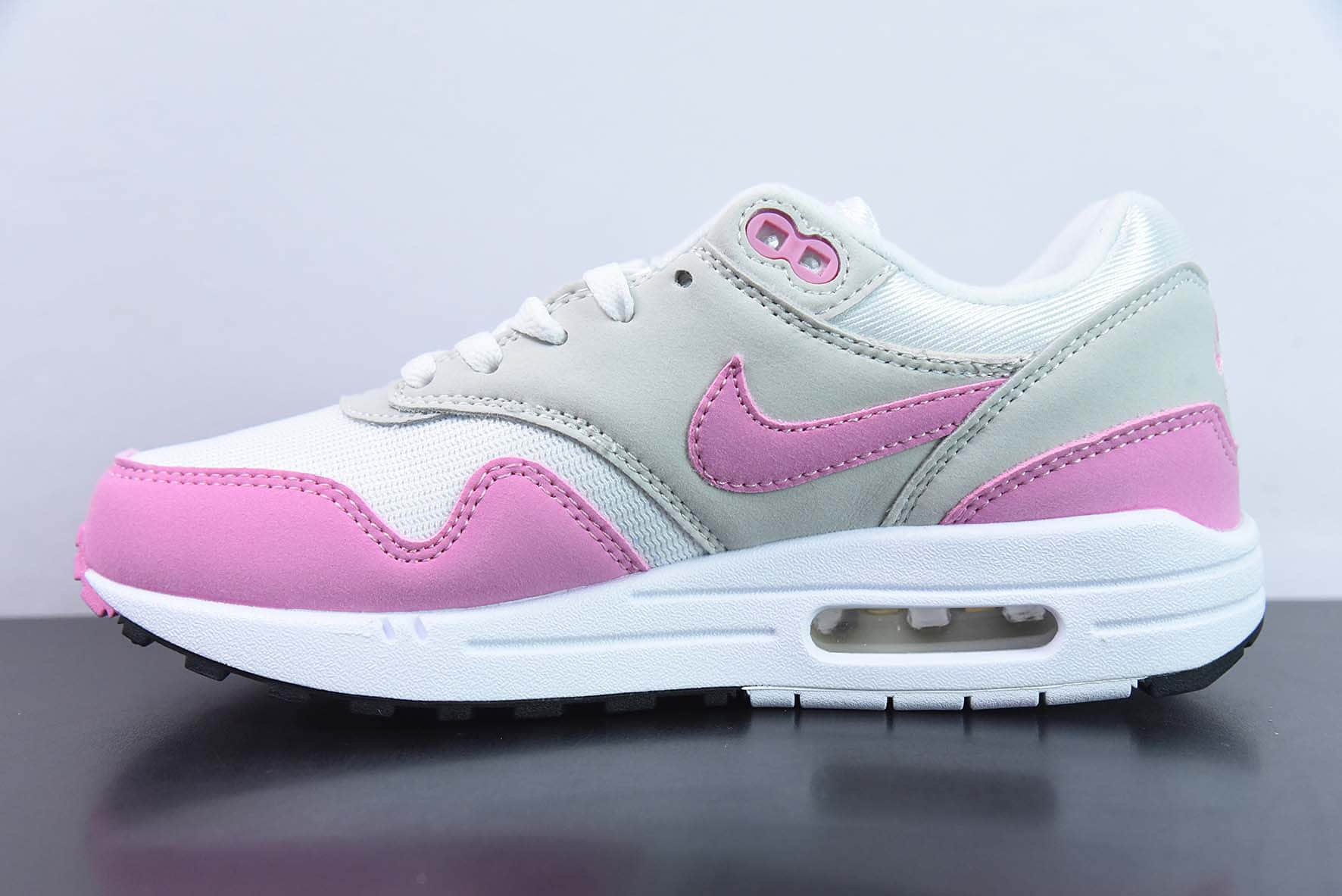 耐克Nike Air Max 1 初代白粉半掌气垫复古跑步鞋纯原版本 货号：DZ2628-001