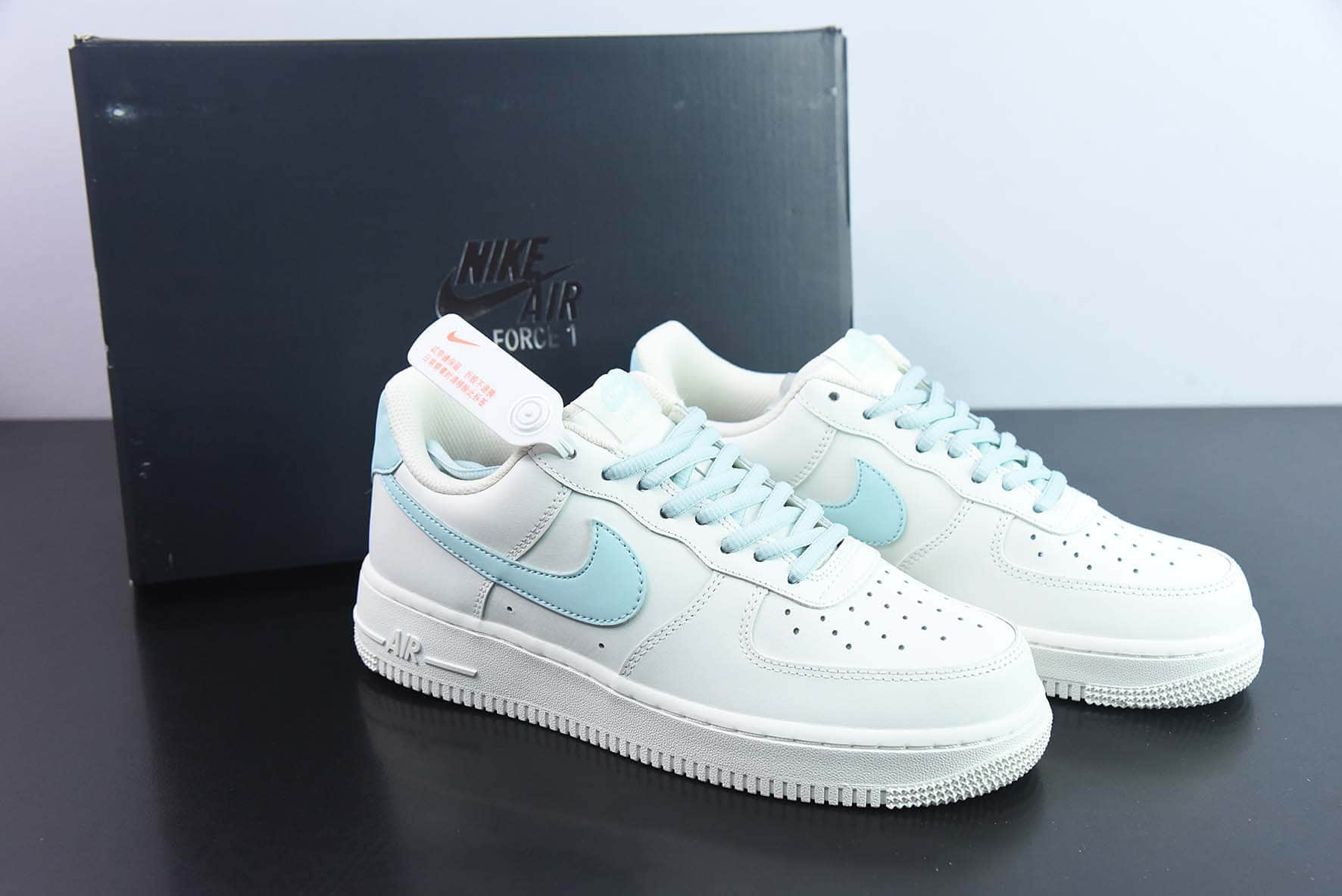 耐克Nike Air Force 1’07 LowBeige WhiteJade Green皮革米白玉绿空军一号经典低帮百搭休闲运动板鞋纯原版本 货号：CQ5059-226