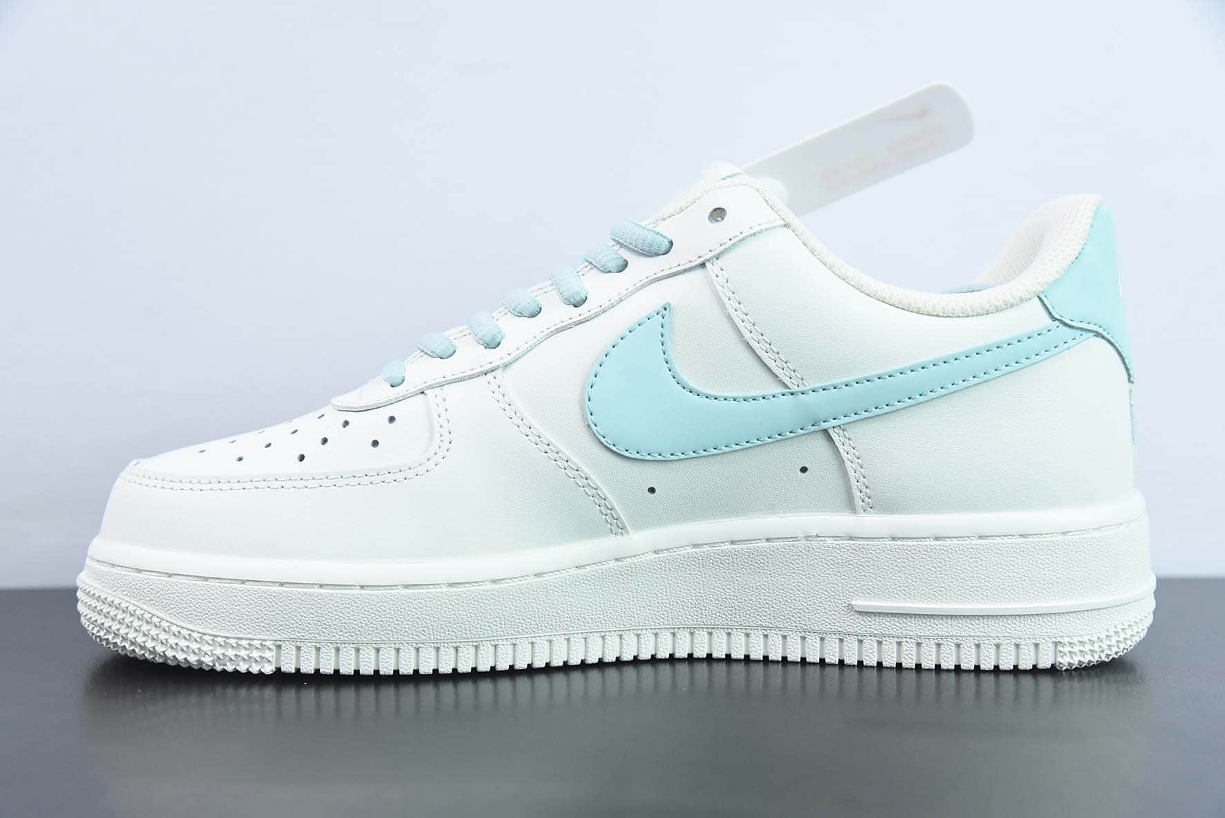 耐克Nike Air Force 1’07 LowBeige WhiteJade Green皮革米白玉绿空军一号经典低帮百搭休闲运动板鞋纯原版本 货号：CQ5059-226