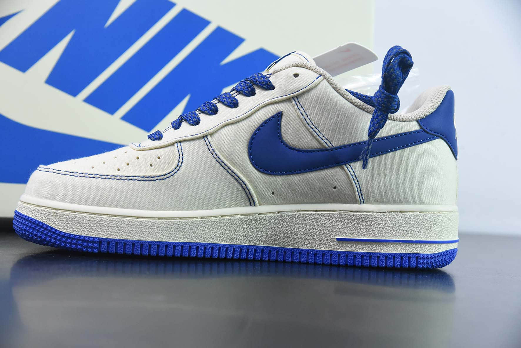 耐克NIke Air Force 1 '07 米蓝布面空军一号低帮休闲板鞋纯原版本 货号：TQ1456-233