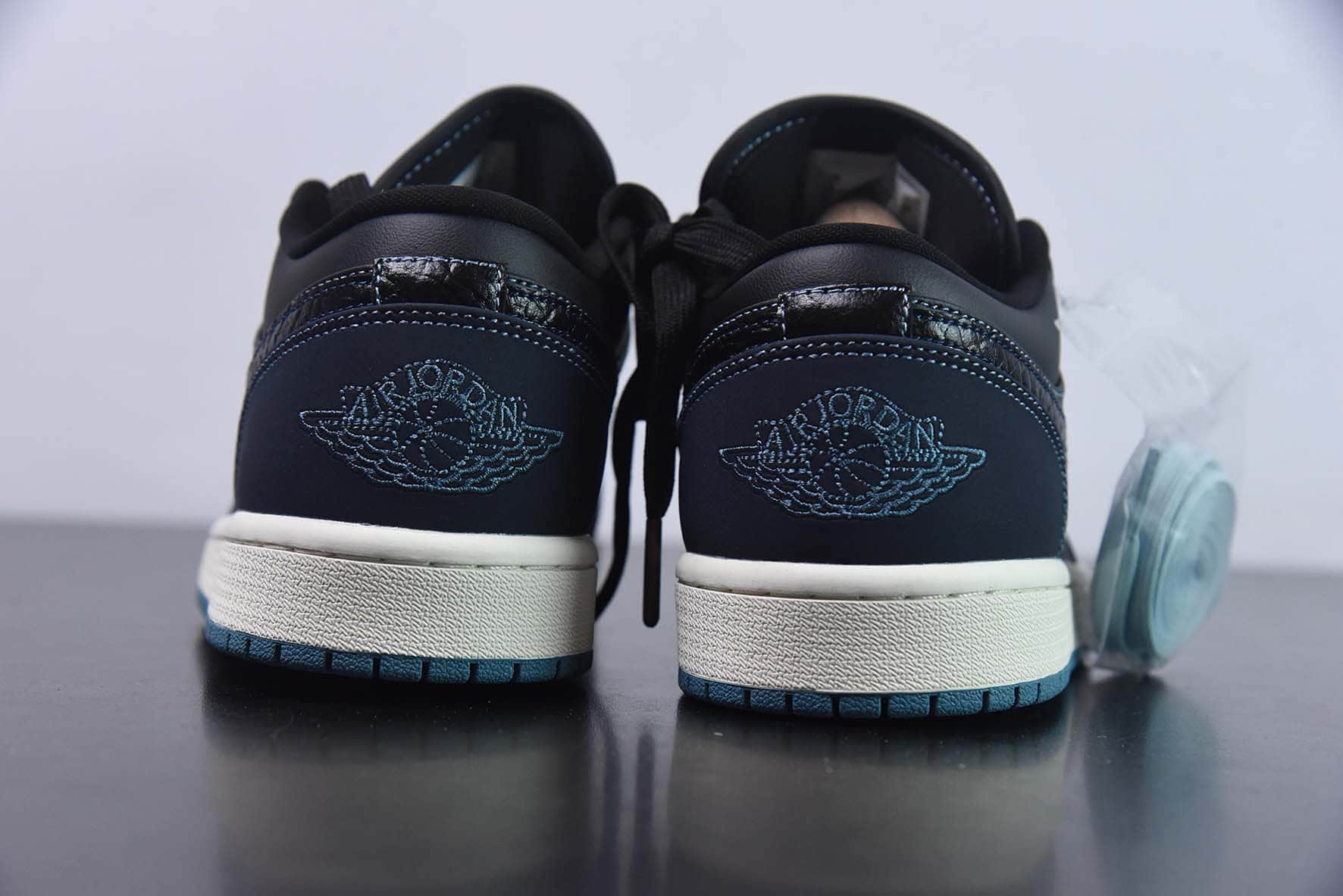 乔丹Air Jordan 1 Low AJ1黑午夜蓝低帮复古运动篮球鞋纯原版本 货号：FJ5478-010