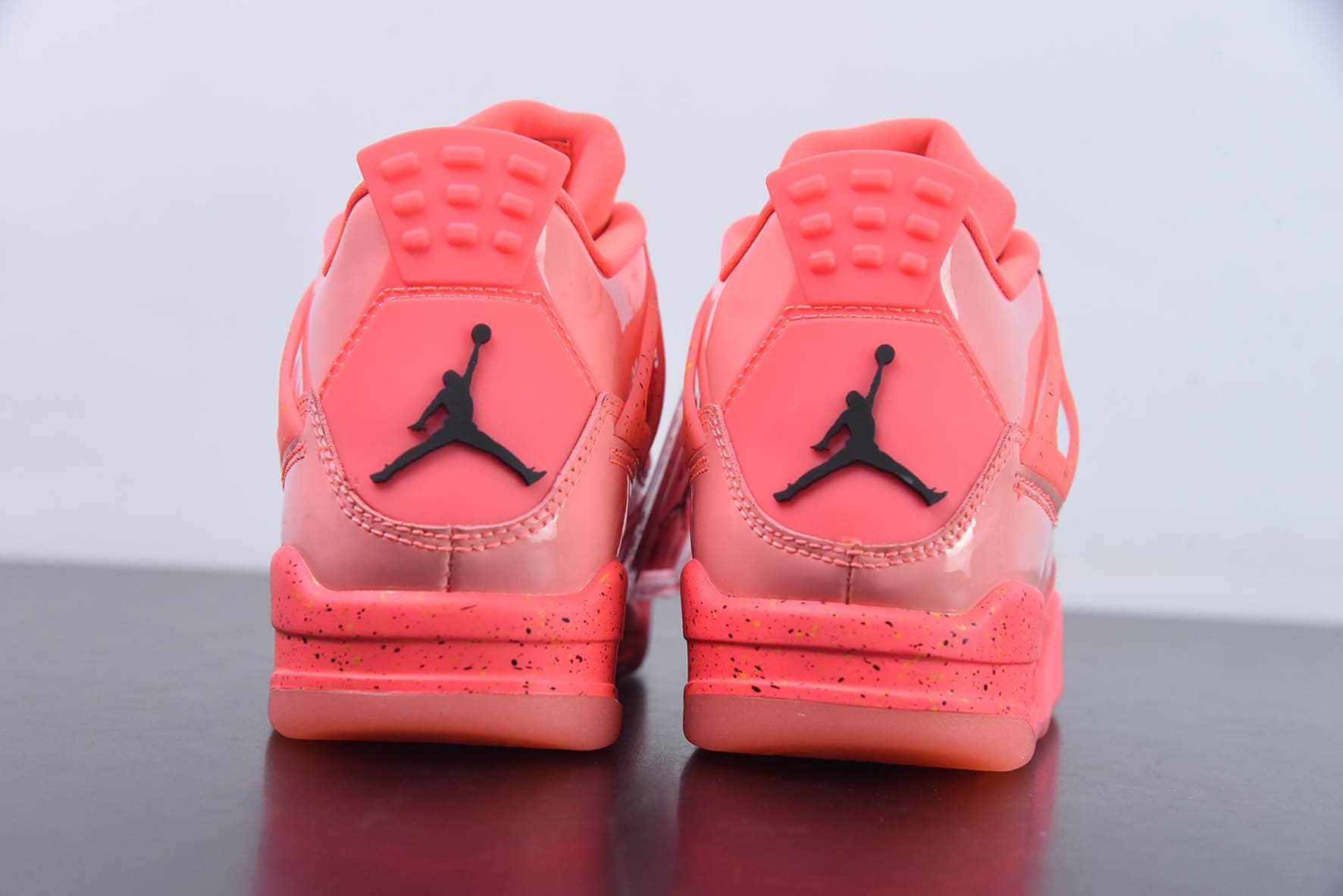 乔丹Air Jordan 4 NRG“Hot Punch” AJ4骚粉漆皮男子复古文化篮球鞋纯原版本 货号：AQ9128-600