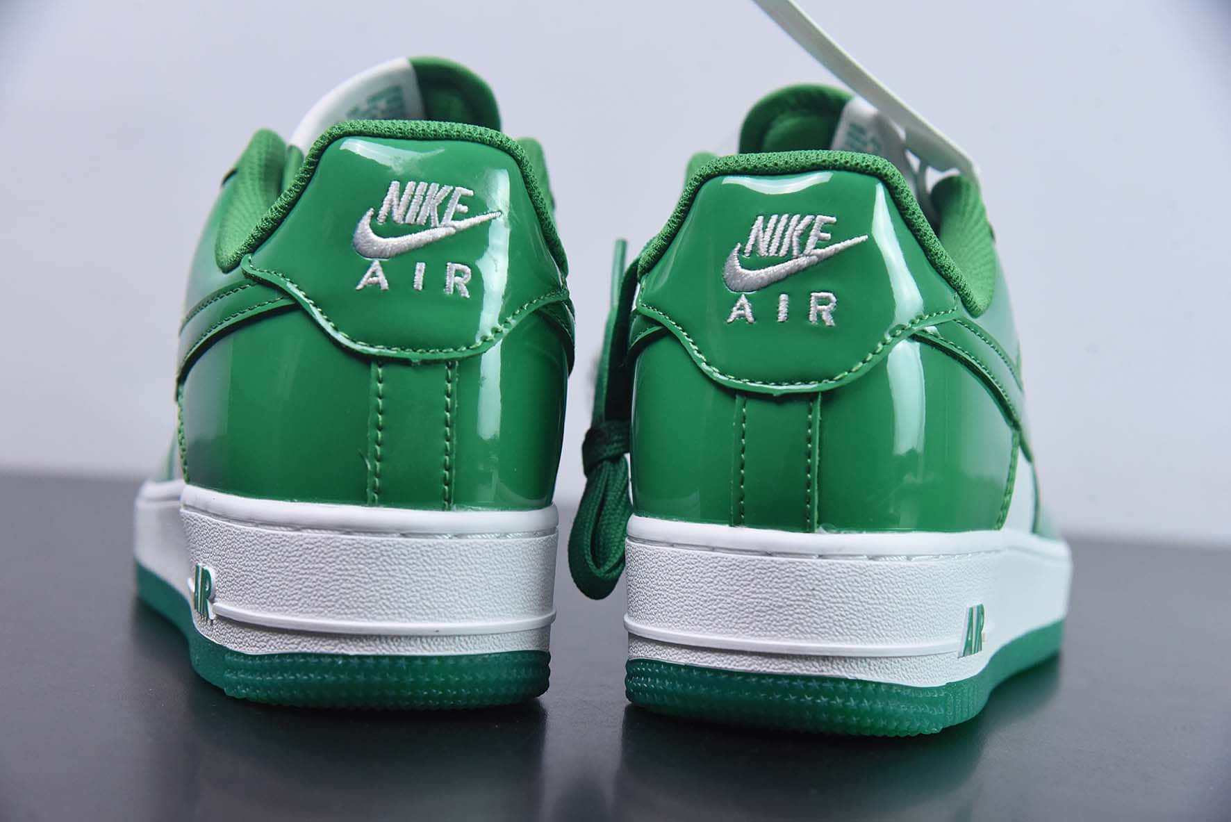 耐克Nike Air Force 1 Low 白绿漆皮空军一号低帮运动休闲板鞋纯原版本 货号：HP3656-511