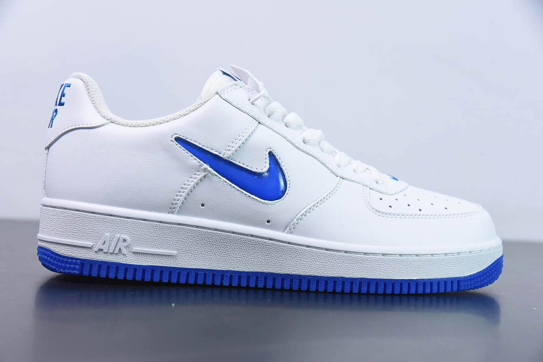 耐克Nike Air Force 1 Low 白蓝空军一号低帮百搭休闲运动板鞋纯原版本 货号：FN5924-102