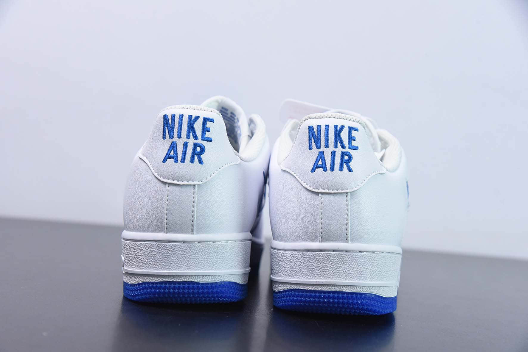 耐克Nike Air Force 1 Low 白蓝空军一号低帮百搭休闲运动板鞋纯原版本 货号：FN5924-102