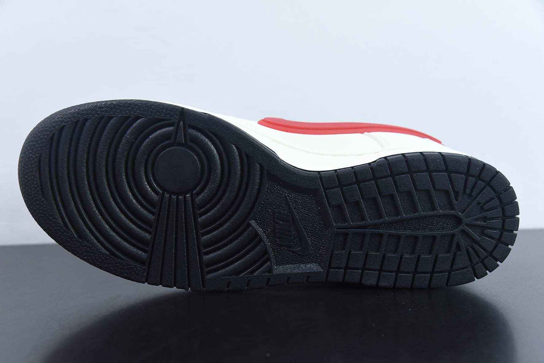 耐克Nike SB Dunk LowGhostbusters米白黄红捉鬼敢死队扣篮系列低帮休闲运动滑板板鞋纯原版本 货号：ZD2356-158 