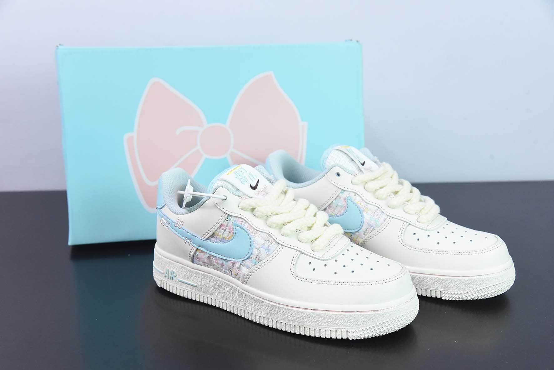 耐克Nike Air Force 1'07 Low Just Do It 白蓝小香风空军一号低帮休闲运动板鞋纯原版本 货号：FJ7740-013