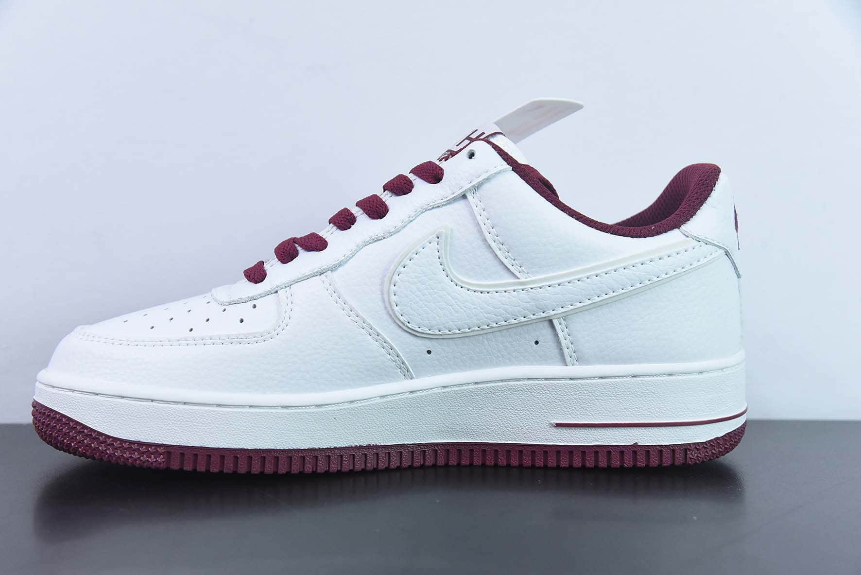 耐克Nike Air Force 1 AF1白棕 KITH字母印花空军一号低帮休闲板鞋纯原版本 货号：KT1659-006