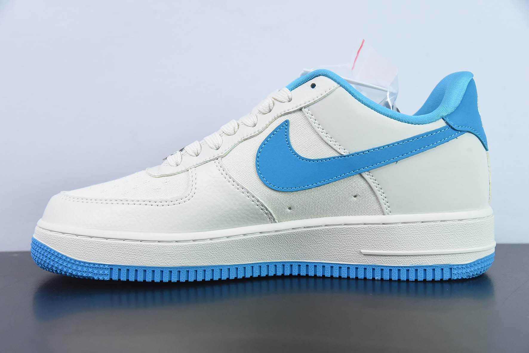 耐克Nike Air Force 1 AF1白蓝猿人头刺绣空军一号低帮休闲板鞋纯原版本 货号：BS9055-750