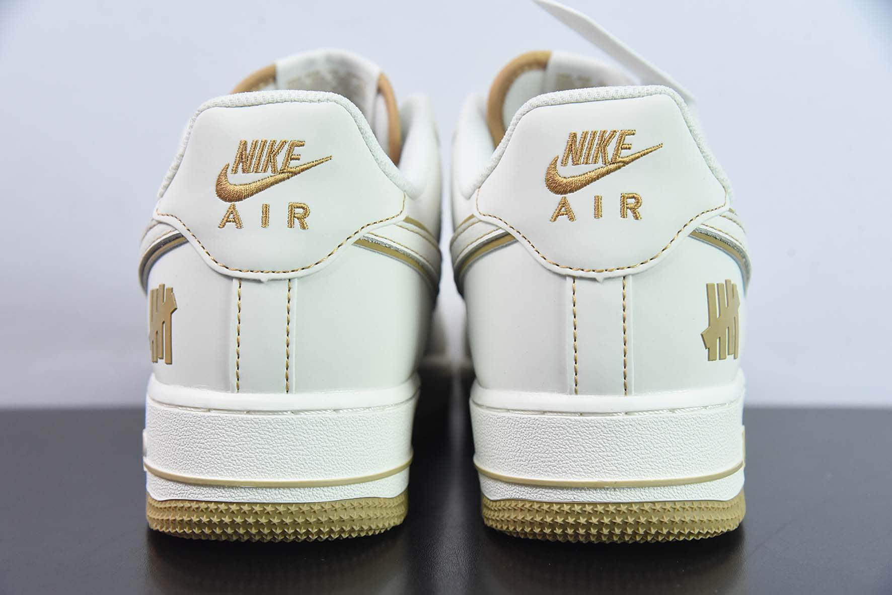 耐克Nike Air Force 1 Low 沙漠黄五道杠联名空军一号低帮运动休闲板鞋纯原版本 货号：UT2022-028