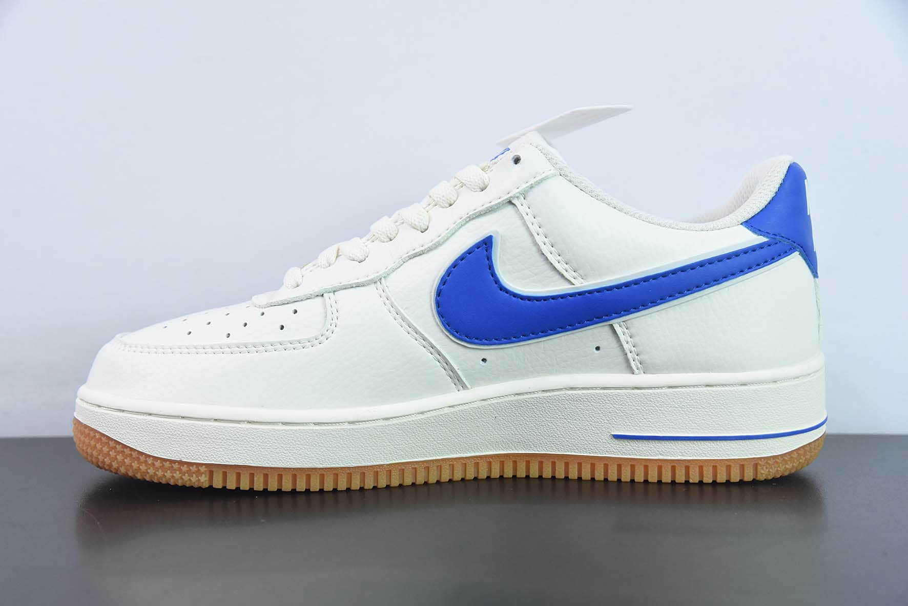 耐克Nike Air Force 1 Low 40周年生胶米白宝蓝空军一号低帮运动休闲板鞋纯原版本 货号：WA0531-302