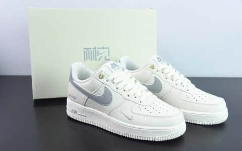 耐克Nike Air Force 1 Low 白灰3M反光版 NAI-KE 字母印花空军一号低帮休闲板鞋纯原版本 货号：NK0621-977