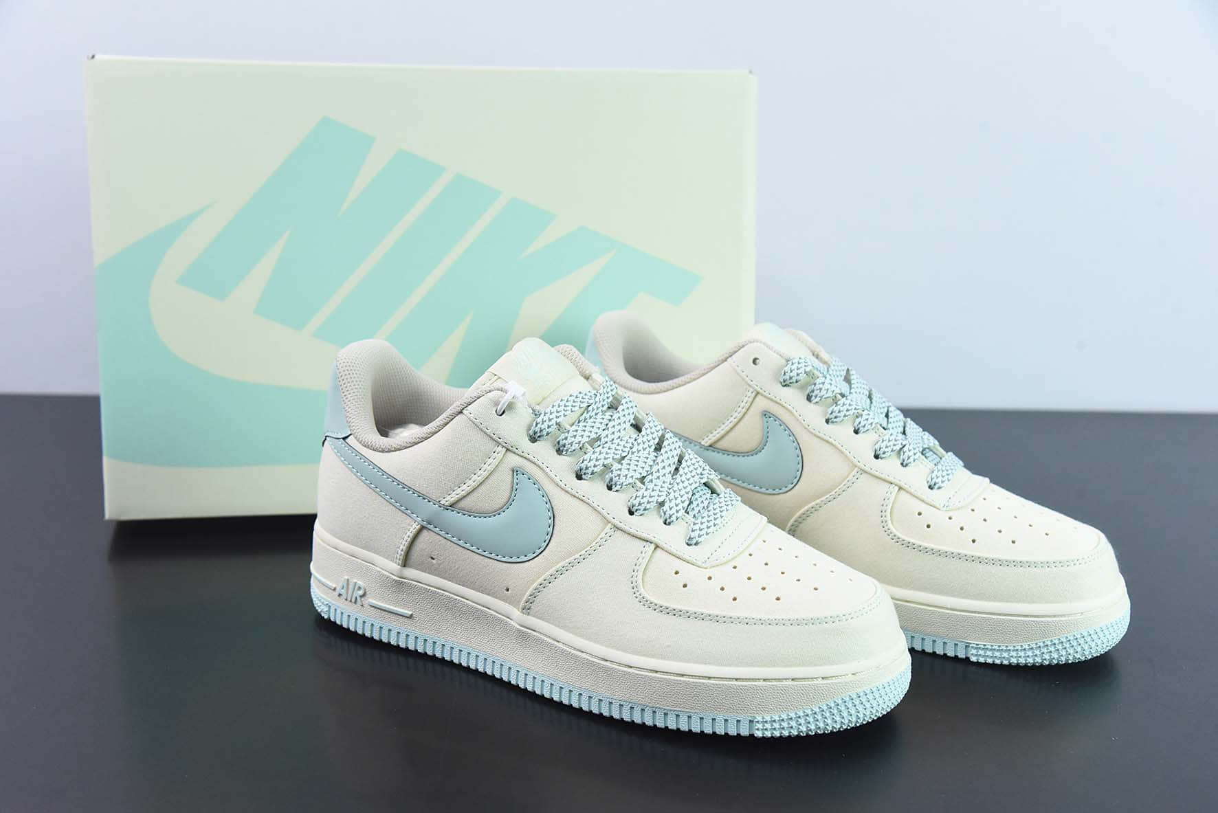 耐克Nike Air Force 1 Low米白蓝满天星空军一号低帮运动休闲板鞋纯原版本 货号：TQ1456-277 