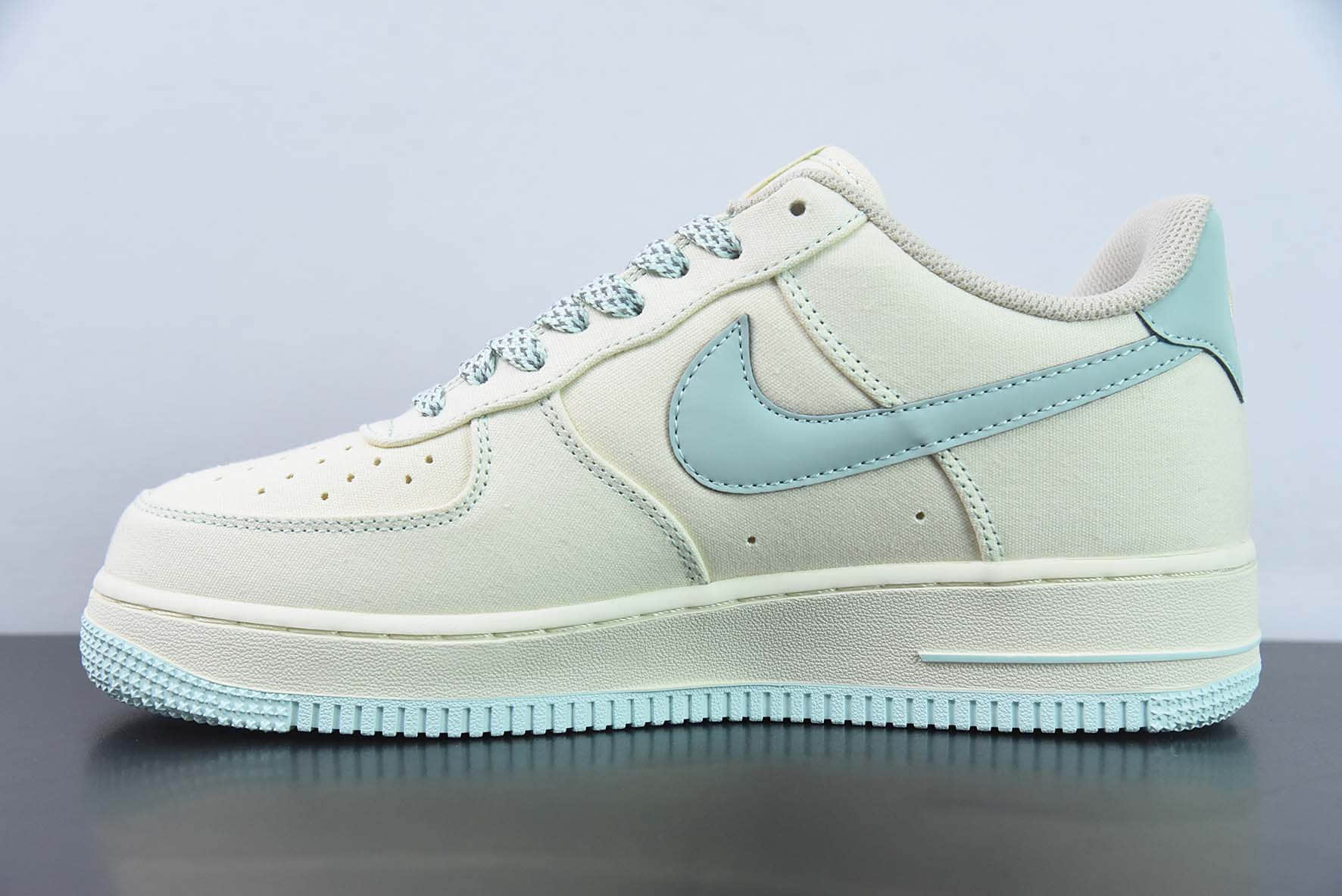 耐克Nike Air Force 1 Low米白蓝满天星空军一号低帮运动休闲板鞋纯原版本 货号：TQ1456-277 