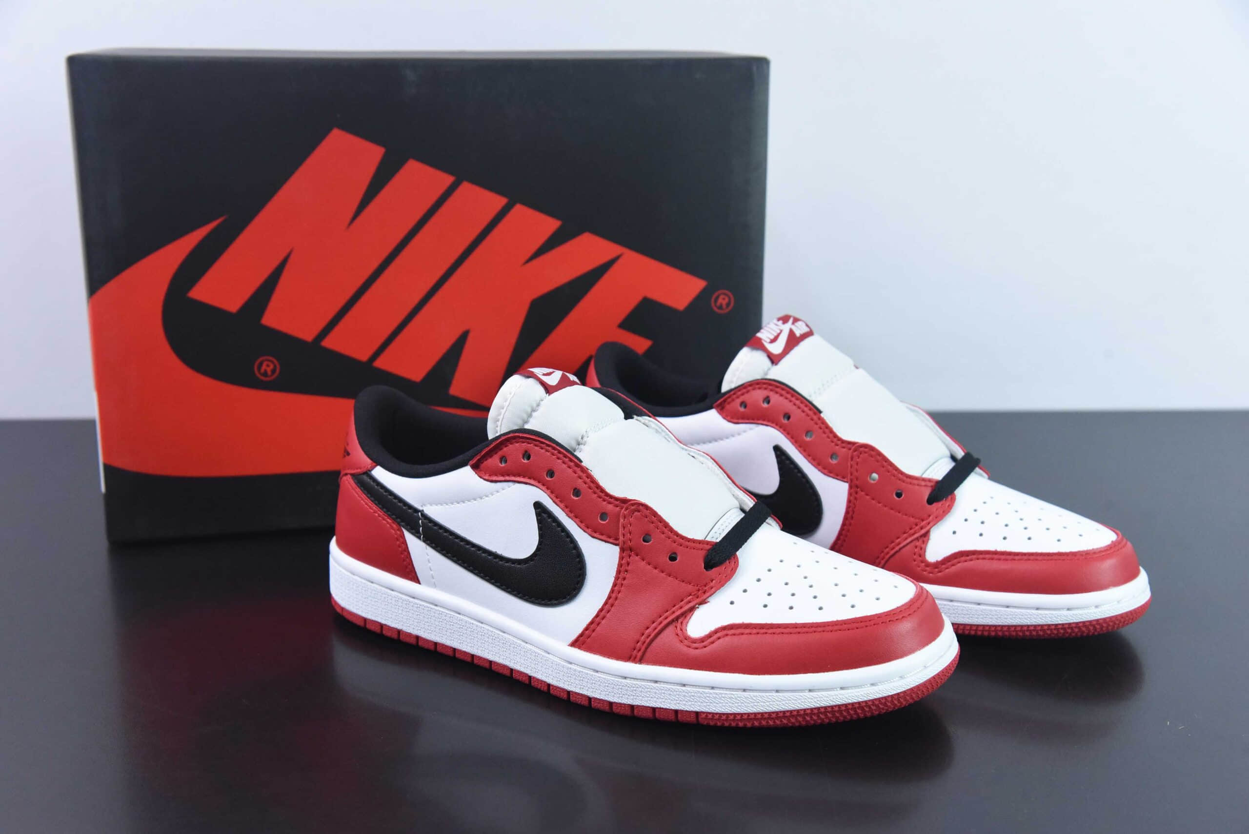 乔丹Air Jordan 1 Low “Chicago” AJ1芝加哥低帮复古篮球鞋纯原版本 货号：705329-600 