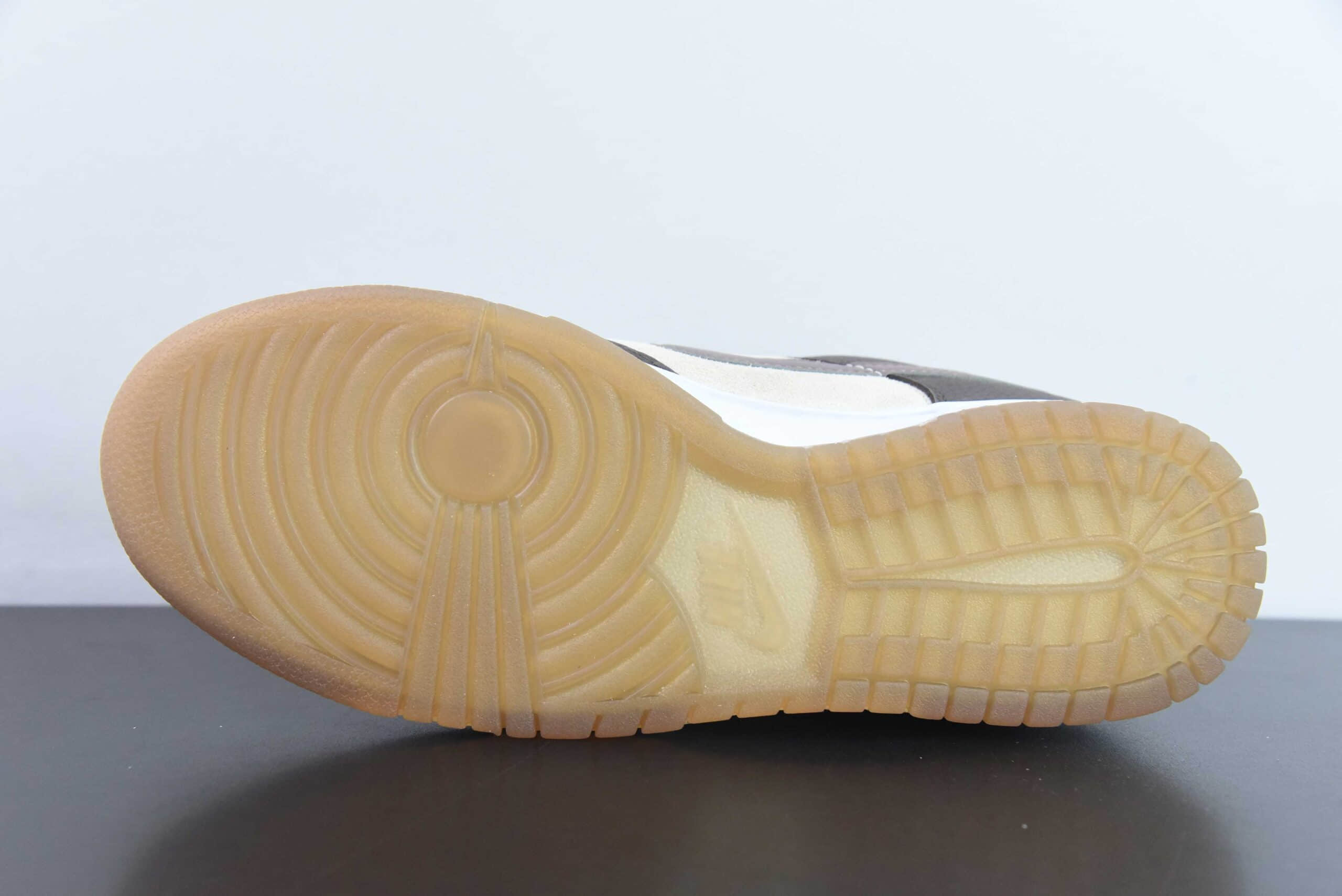 耐克Nike DUNK Low Plum Eclipse 深棕咖啡SB低帮休闲滑板鞋纯原版本 货号：FJ4734-100 