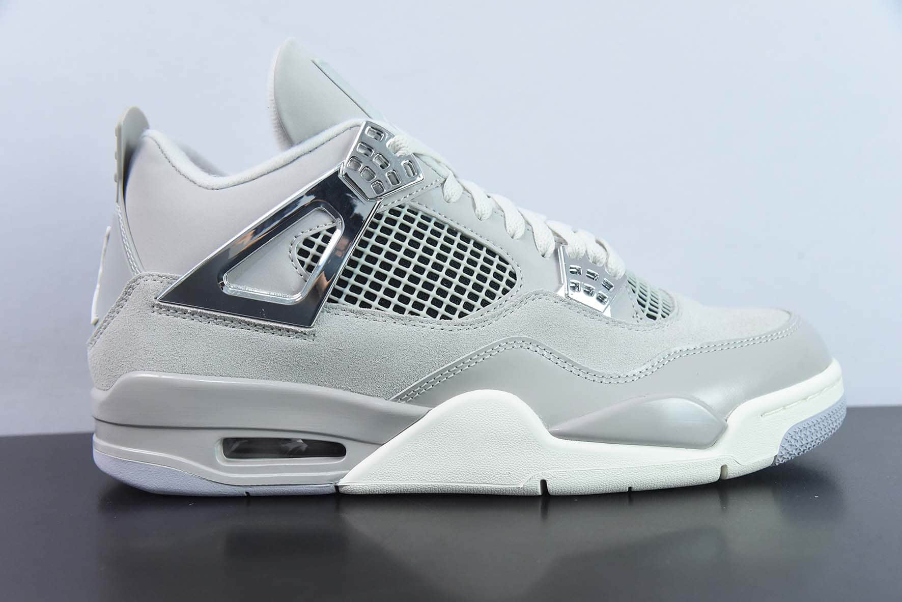 乔丹Air Jordan 4 WMNS “Frozen Moments” AJ4电镀银男子文化篮球鞋纯原版本 货号：AQ9129-001