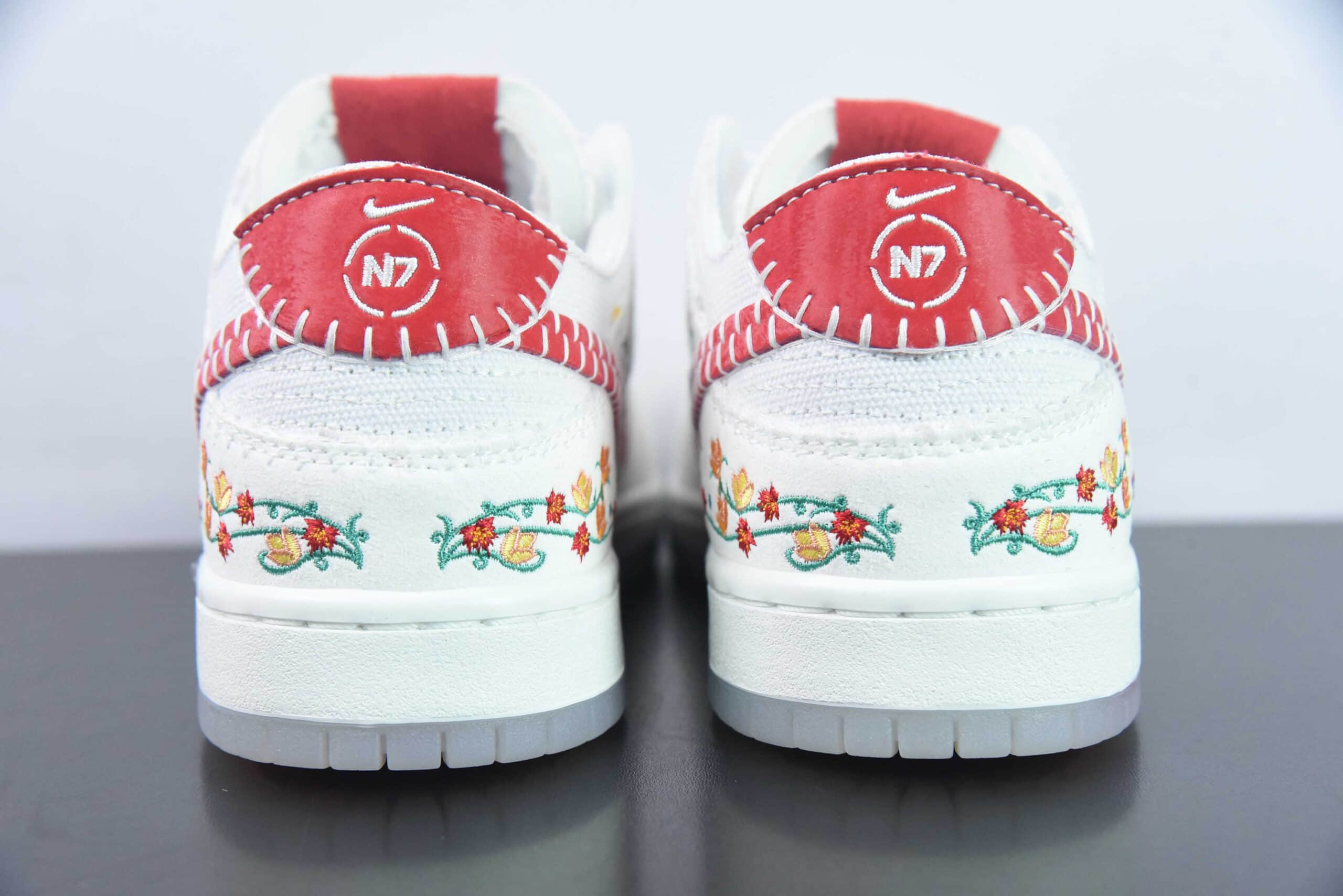 耐克Nike DUNK SB Low Decon 花卉刺绣“N7”SB低帮休闲板鞋纯原版本 货号：FD6951-700