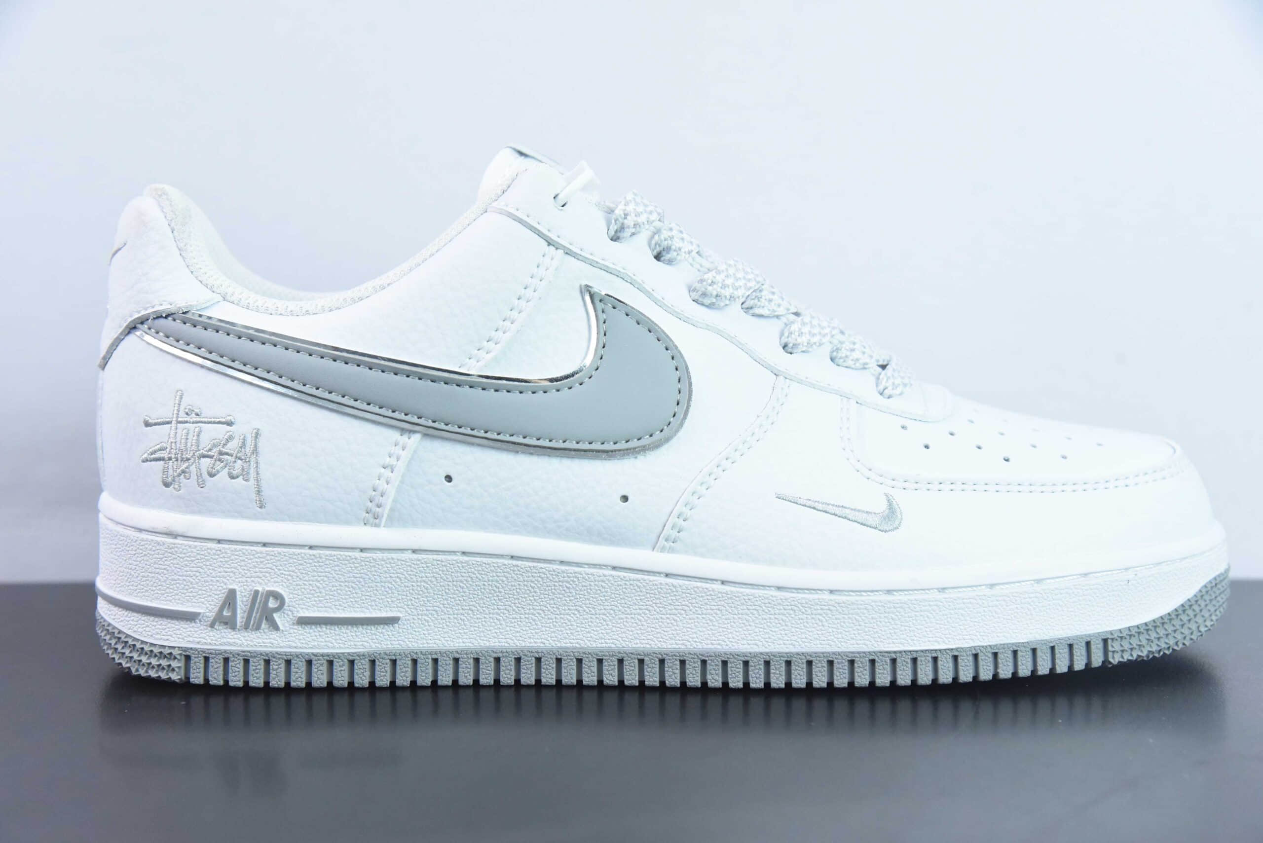 耐克Nike Air Force 1 Low斯图西联名白灰空军一号低帮百搭休闲运动板鞋纯原版本 货号：CW2288-111 