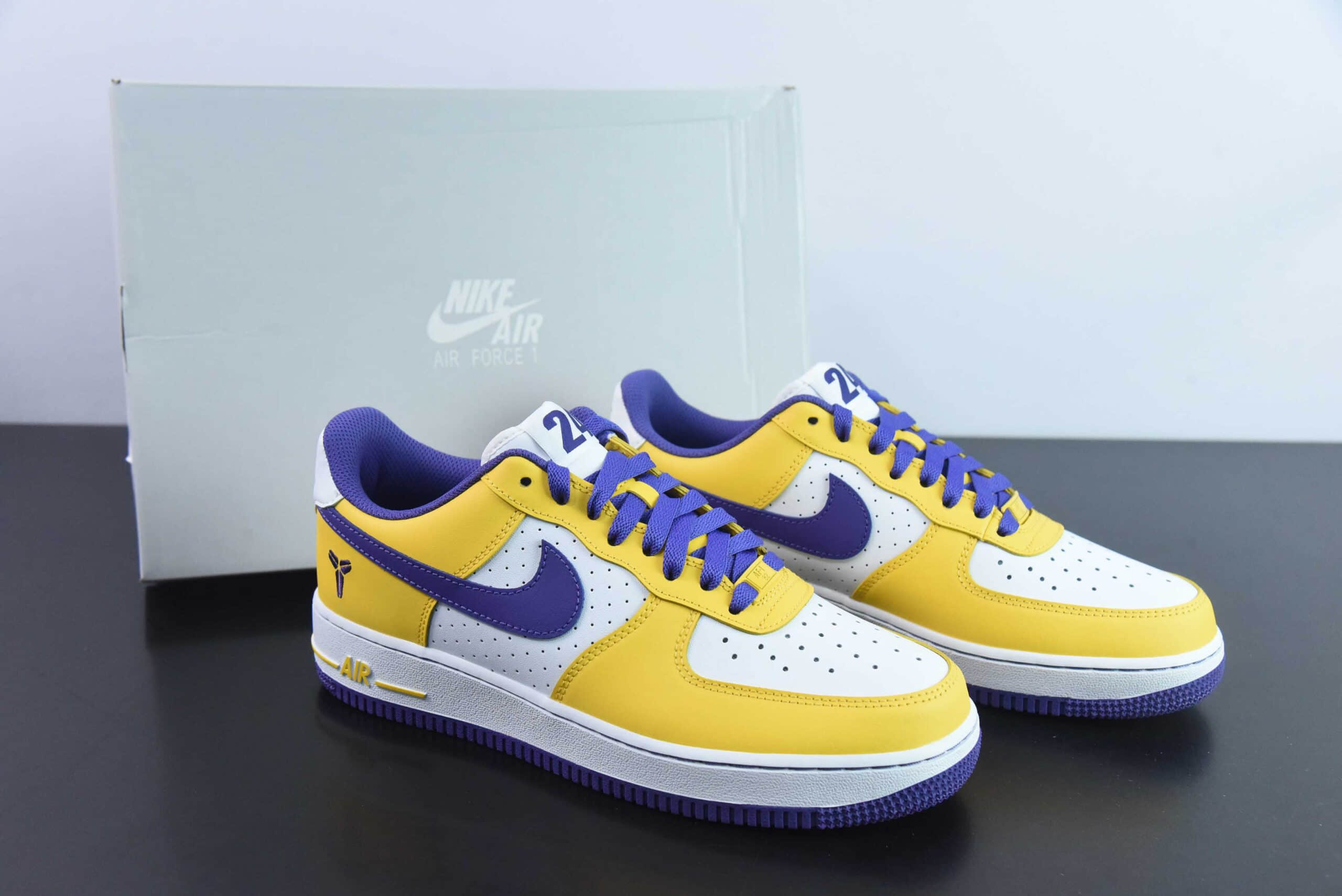 耐克Nike Kobe Bryant x NK Air Force 1 Low Retro QS科比限定白紫黄紫金湖人空军一号低帮休闲板鞋纯原版本 货号：FZ1151-100 