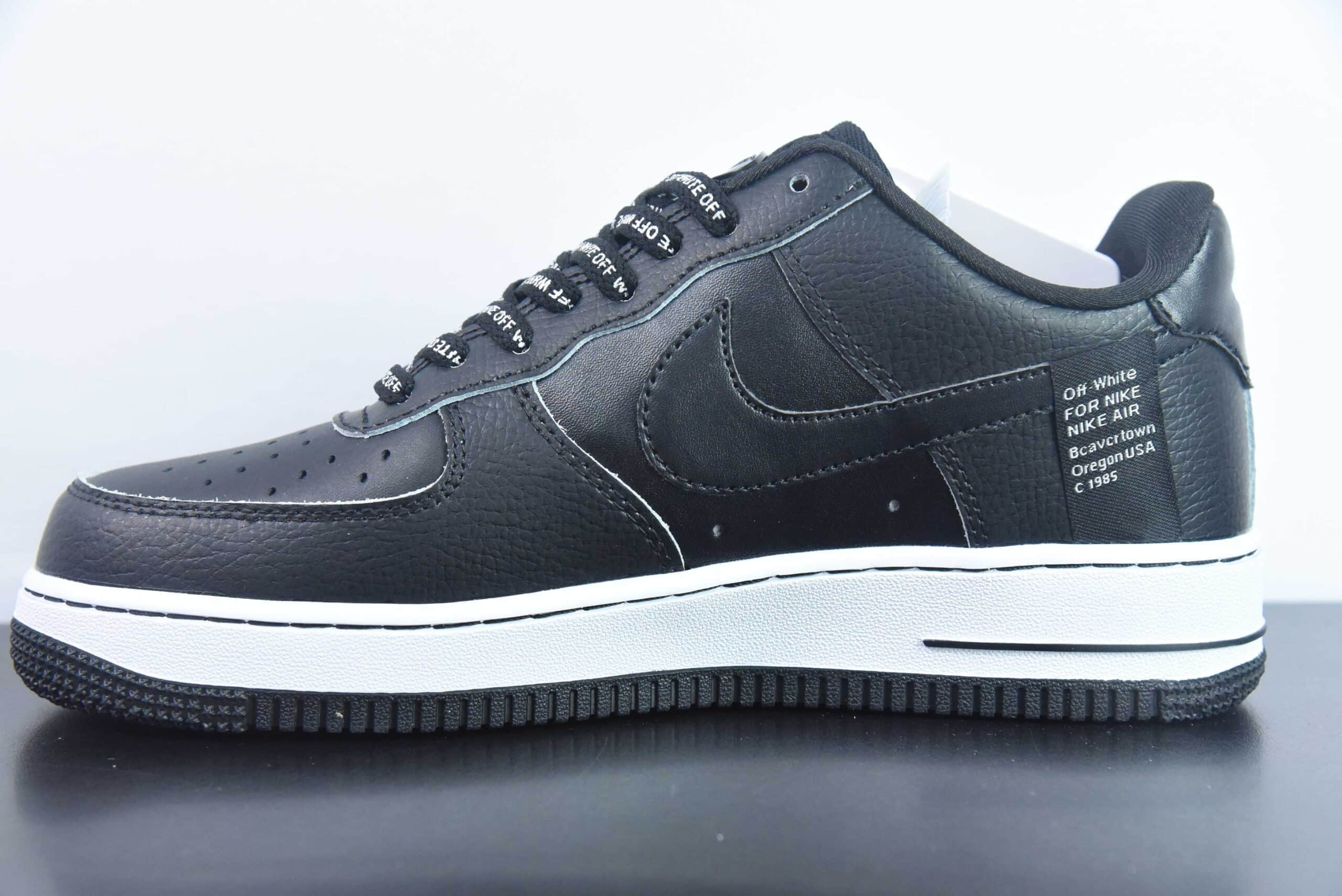 耐克Nike Air Force 1 Low 黑白双勾 OW联名空军一号低帮运动休闲板鞋纯原版本 货号：PF9055-769