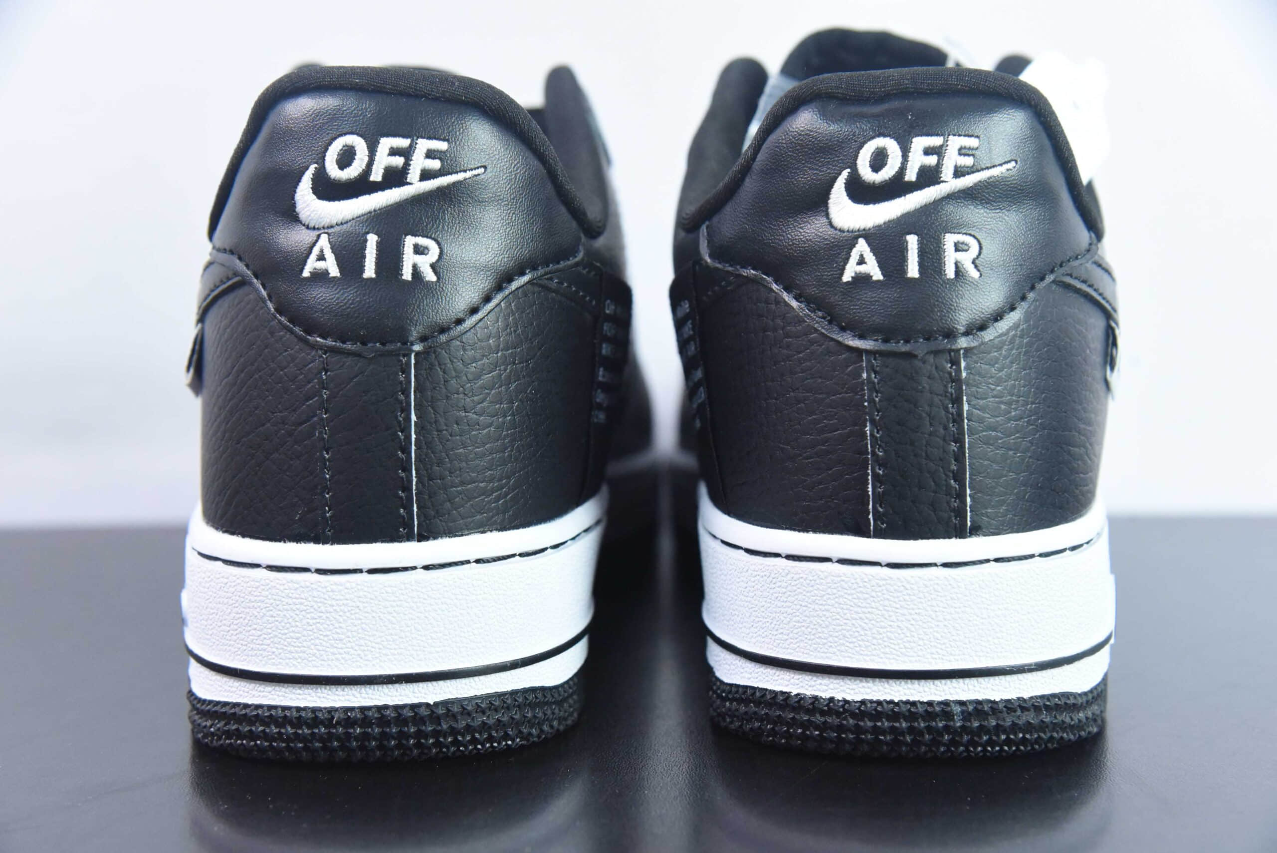 耐克Nike Air Force 1 Low 黑白双勾 OW联名空军一号低帮运动休闲板鞋纯原版本 货号：PF9055-769