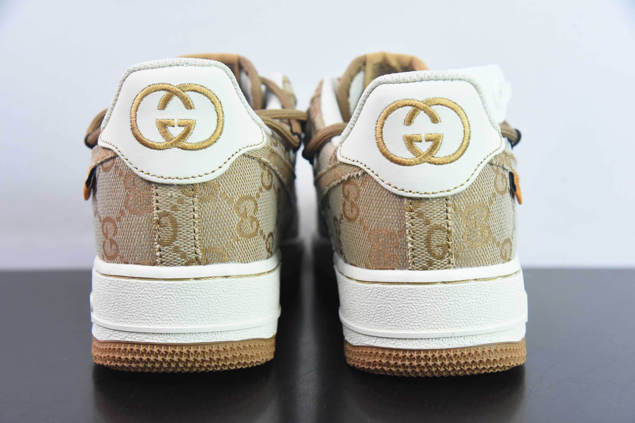 耐克Nike x Gucci Air Force 1 Low古奇绑带空军一号低帮运动休闲板鞋纯原版本货号：BD7700-111