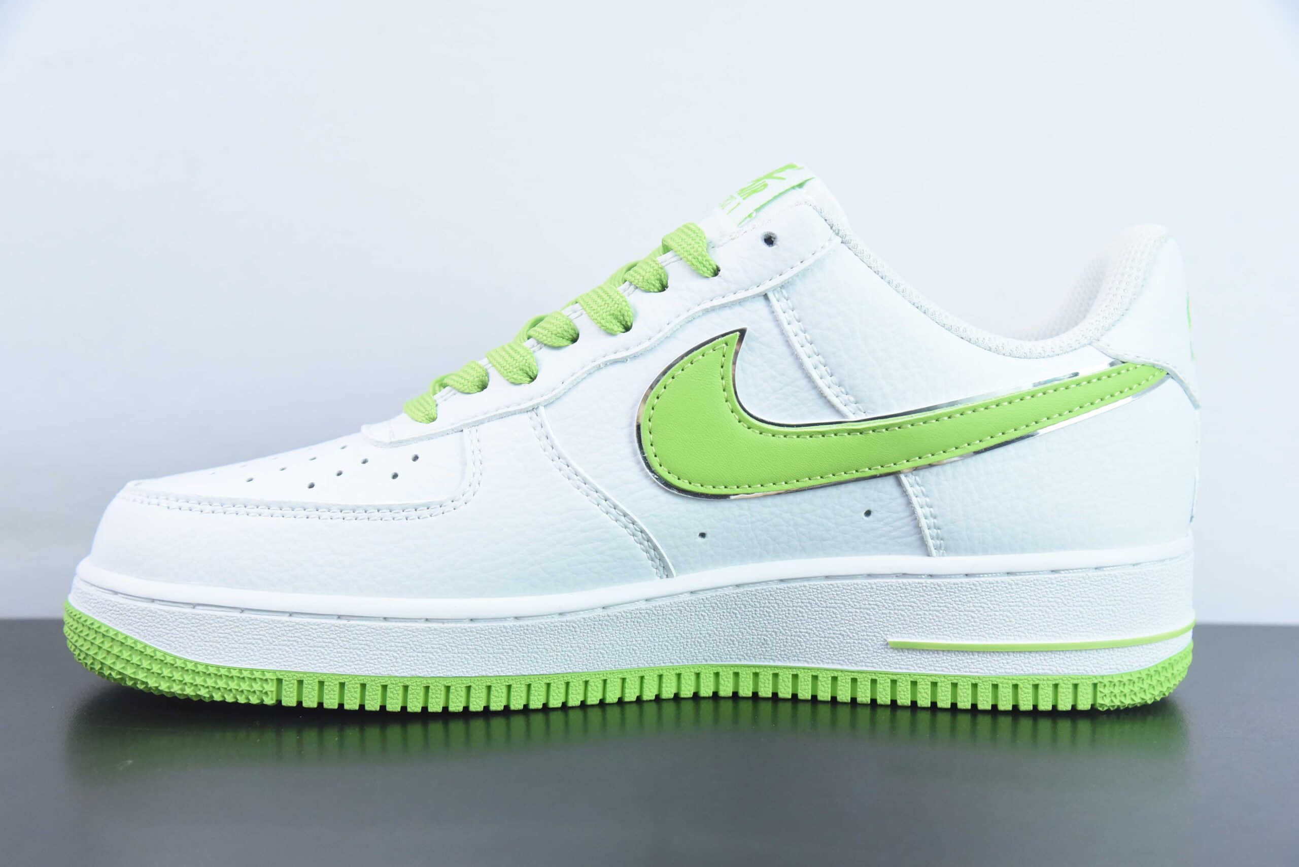 耐克Nike Stussy x Nike Air Force 1´07 LowWhiteApple Green白绿苹果绿斯图西刺绣小钩空军一号低帮休闲板鞋纯原版本 货号：CW2288-111