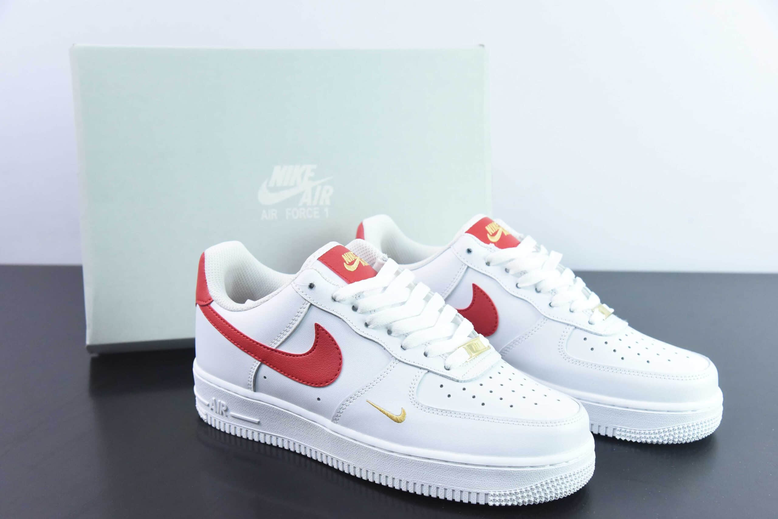 耐克Nike Air Force 1 Low白红小金钩空军一号低帮百搭休闲运动板鞋纯原版本 货号：CZ0270-104