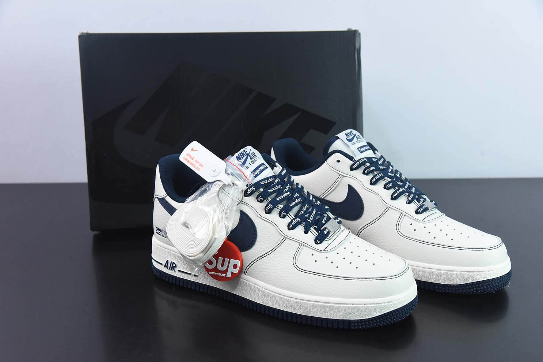 耐克Nike Supreme x NK Air Force 1‘07 Low深蓝Supreme联名款空军一号低帮休闲板鞋纯原版本 货号：SU0220-005