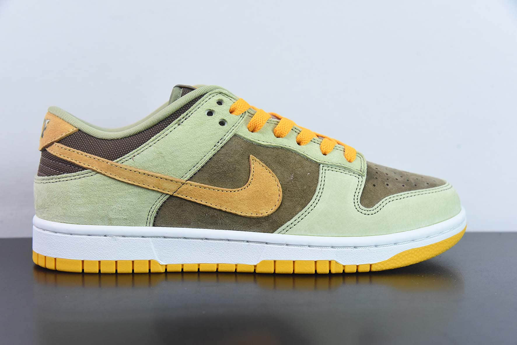 耐克Nike Dunk Low Retro PRM绿棕橙低帮休闲运动板鞋纯原版本 货号：DH5360-300 