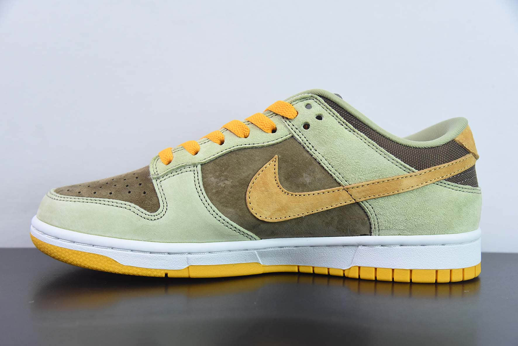 耐克Nike Dunk Low Retro PRM绿棕橙低帮休闲运动板鞋纯原版本 货号：DH5360-300 